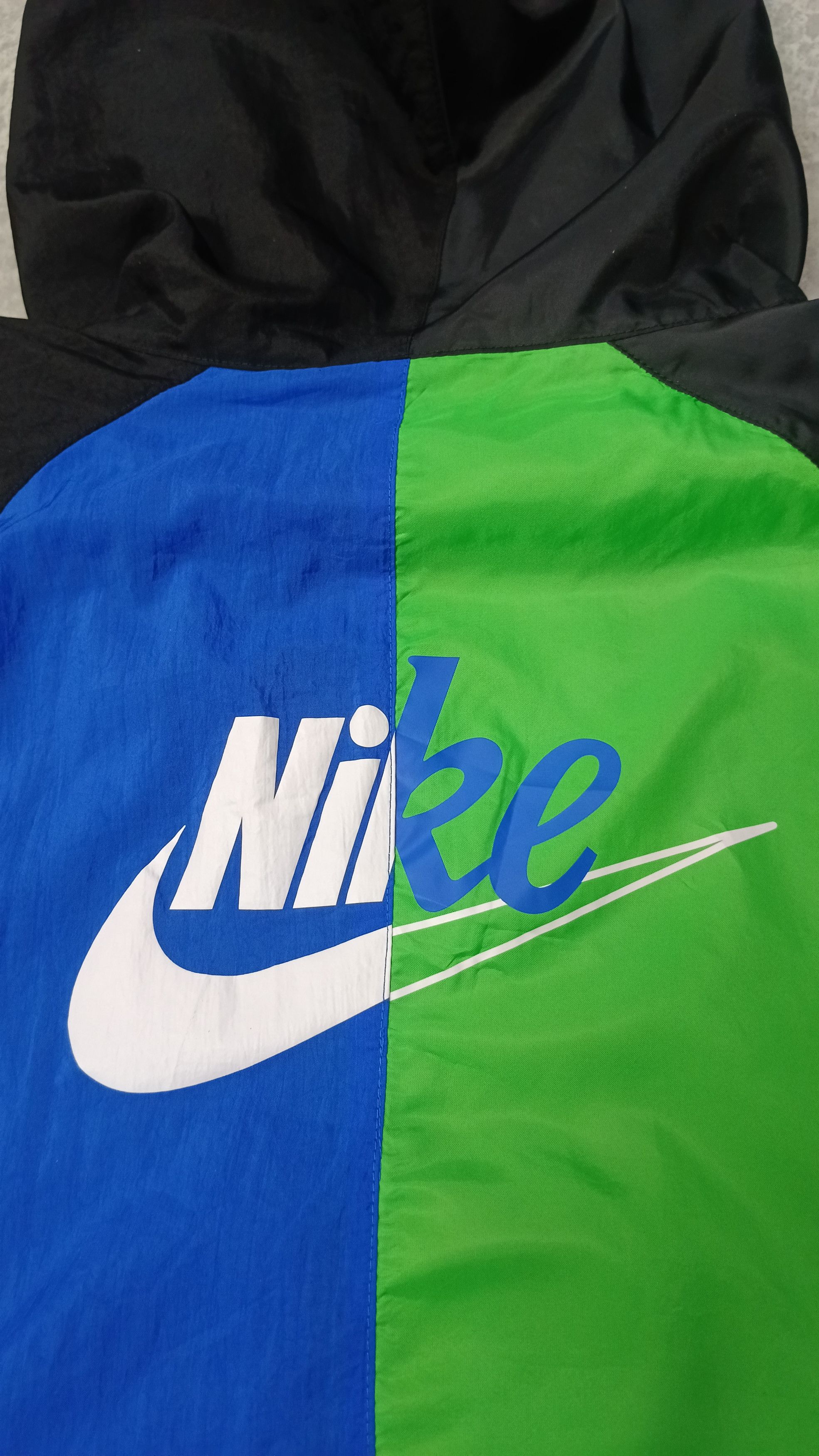 Nike Nike Essentials Woven Colourblock Windrunner Size US M / EU 48-50 / 2 - 7 Thumbnail
