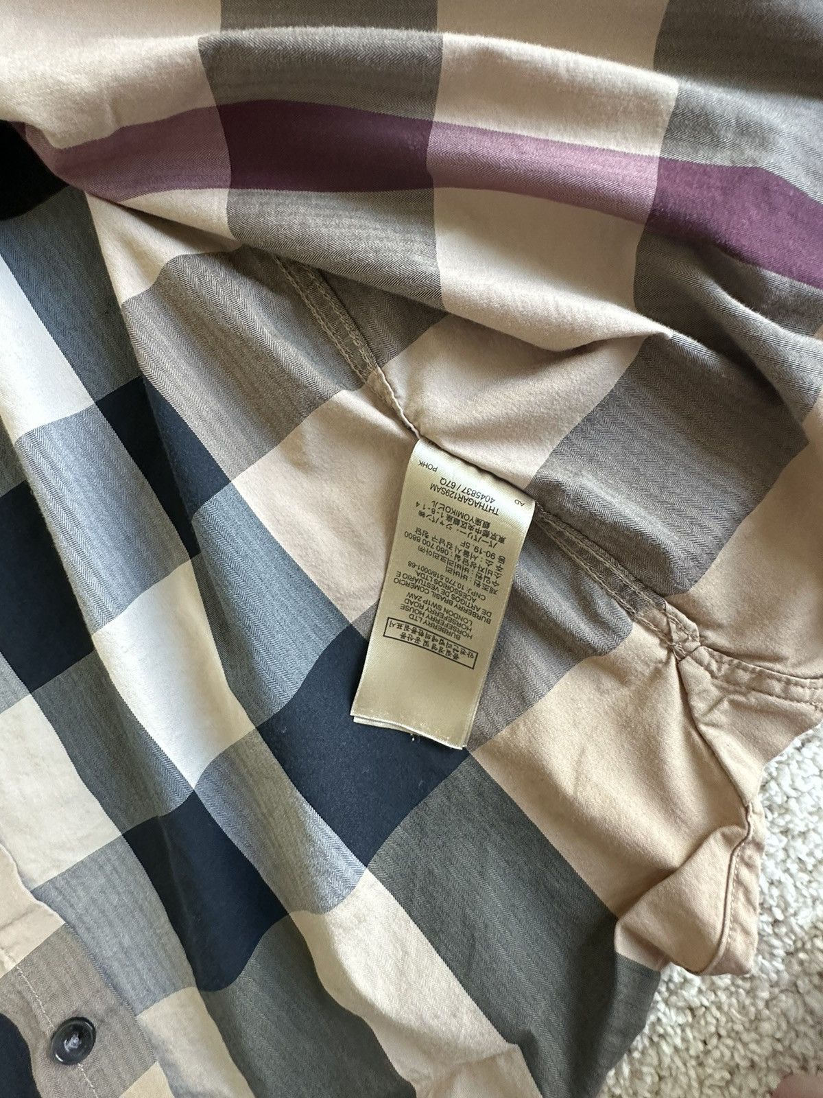 Burberry Burberry Plaid Short Sleeve Button Up Size US M / EU 48-50 / 2 - 9 Thumbnail