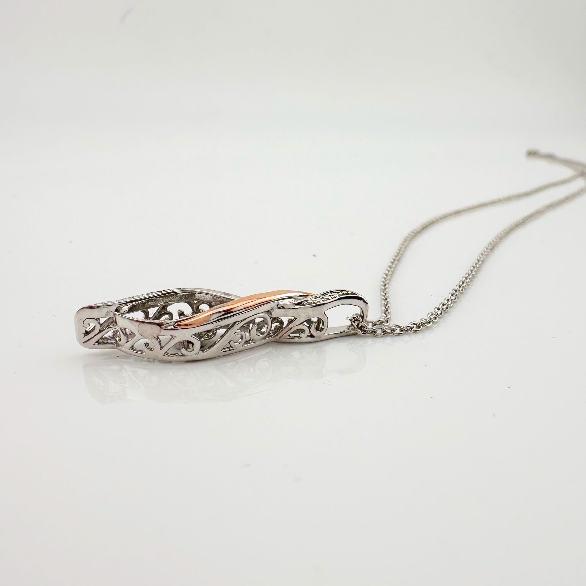 Other Twisted 10kt Rose Gold & Sterling Silver Diamond Necklace Size ONE SIZE - 8 Thumbnail