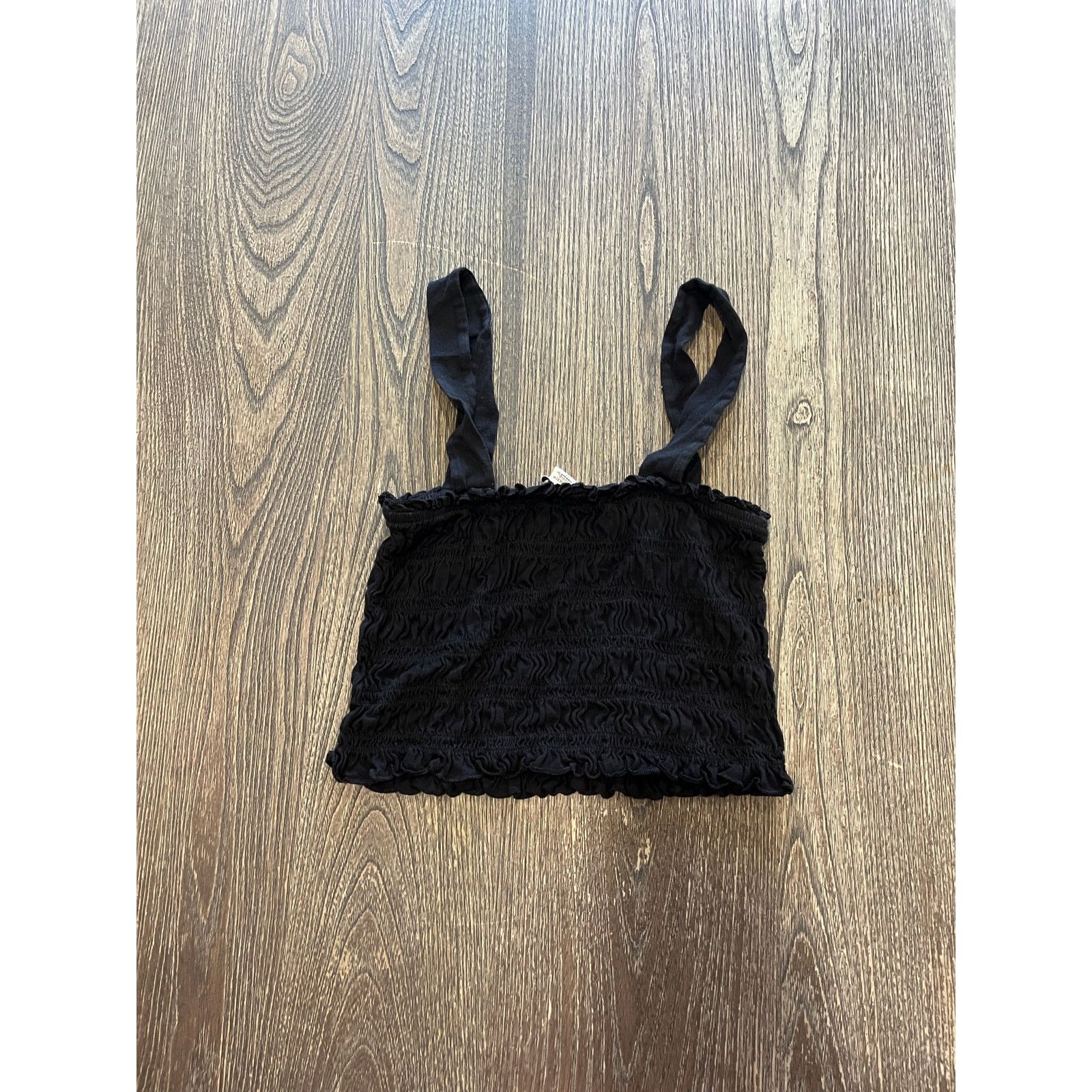 American Eagle Outfitters American Eagle Smocked Shirred Crop Top Black Size XS Size XS / US 0-2 / IT 36-38 - 4 Thumbnail