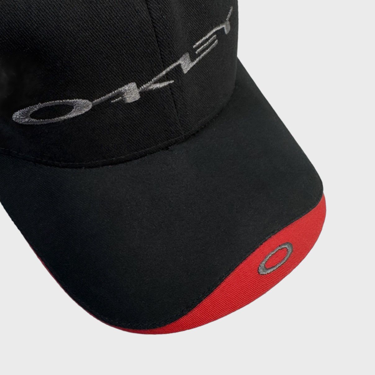 Oakley × Vintage RARE 2000's vintage Oakley black & red coton cap Size ONE SIZE - 3 Thumbnail