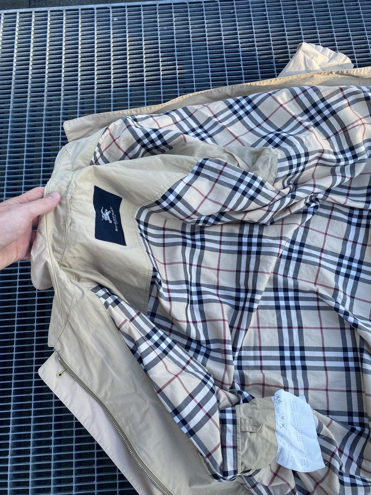 Burberry Burberry trench jacket Size US L / EU 52-54 / 3 - 11 Thumbnail