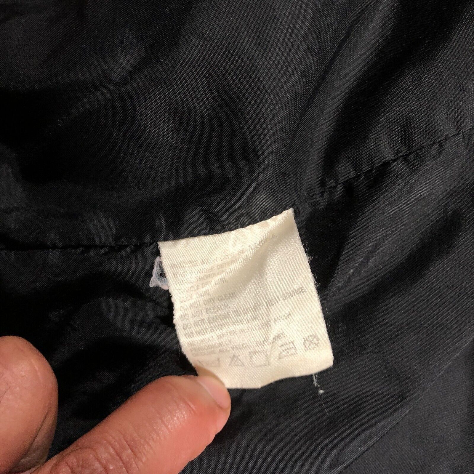 The North Face × Vintage Vintage The North Face TNF Black Red Shell Jacket Size XL Size US XL / EU 56 / 4 - 7 Thumbnail