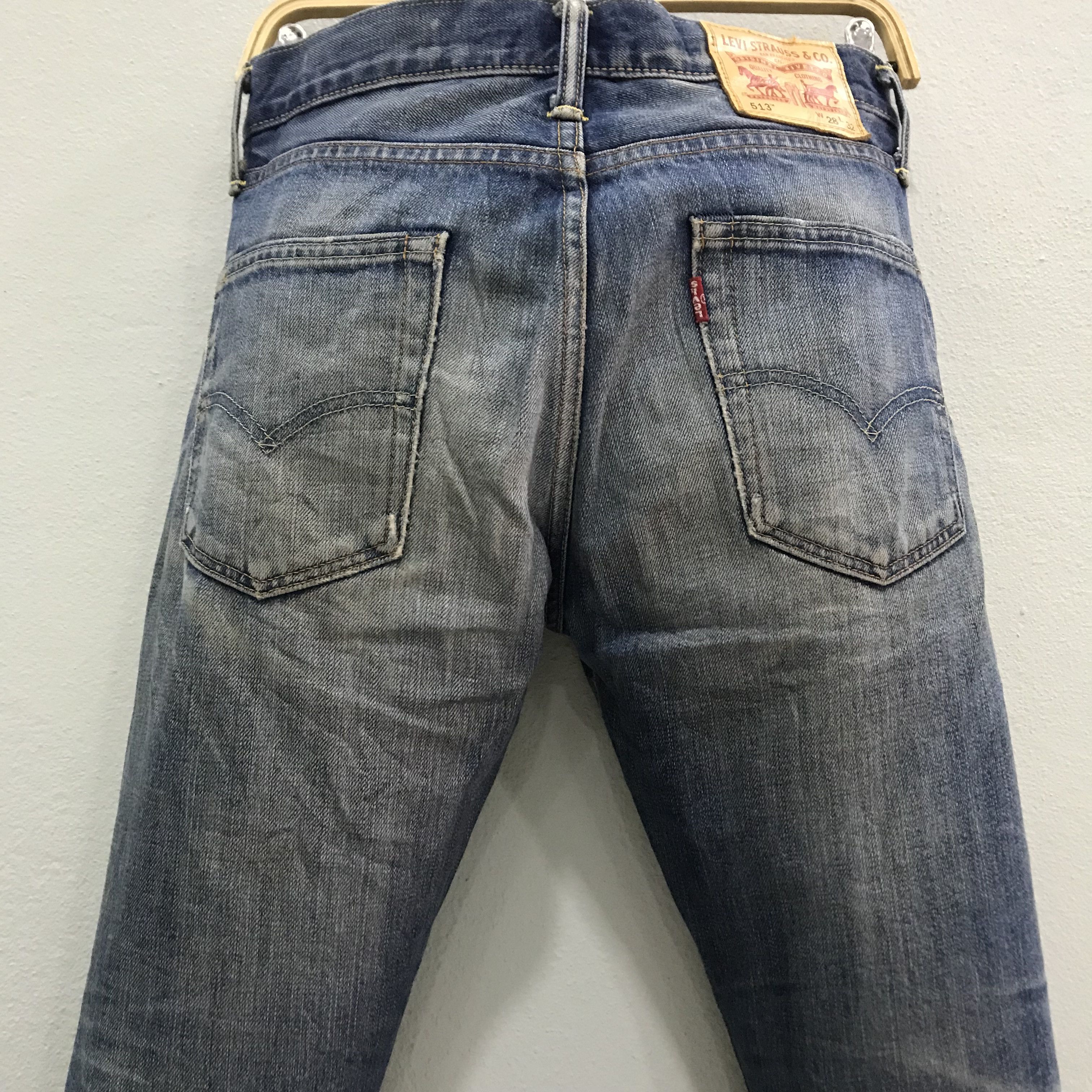 Levi's Vintage Levi’s 513 Straight Slim Distressed Faded Blue Jeans Size US 28 / EU 44 - 11 Thumbnail