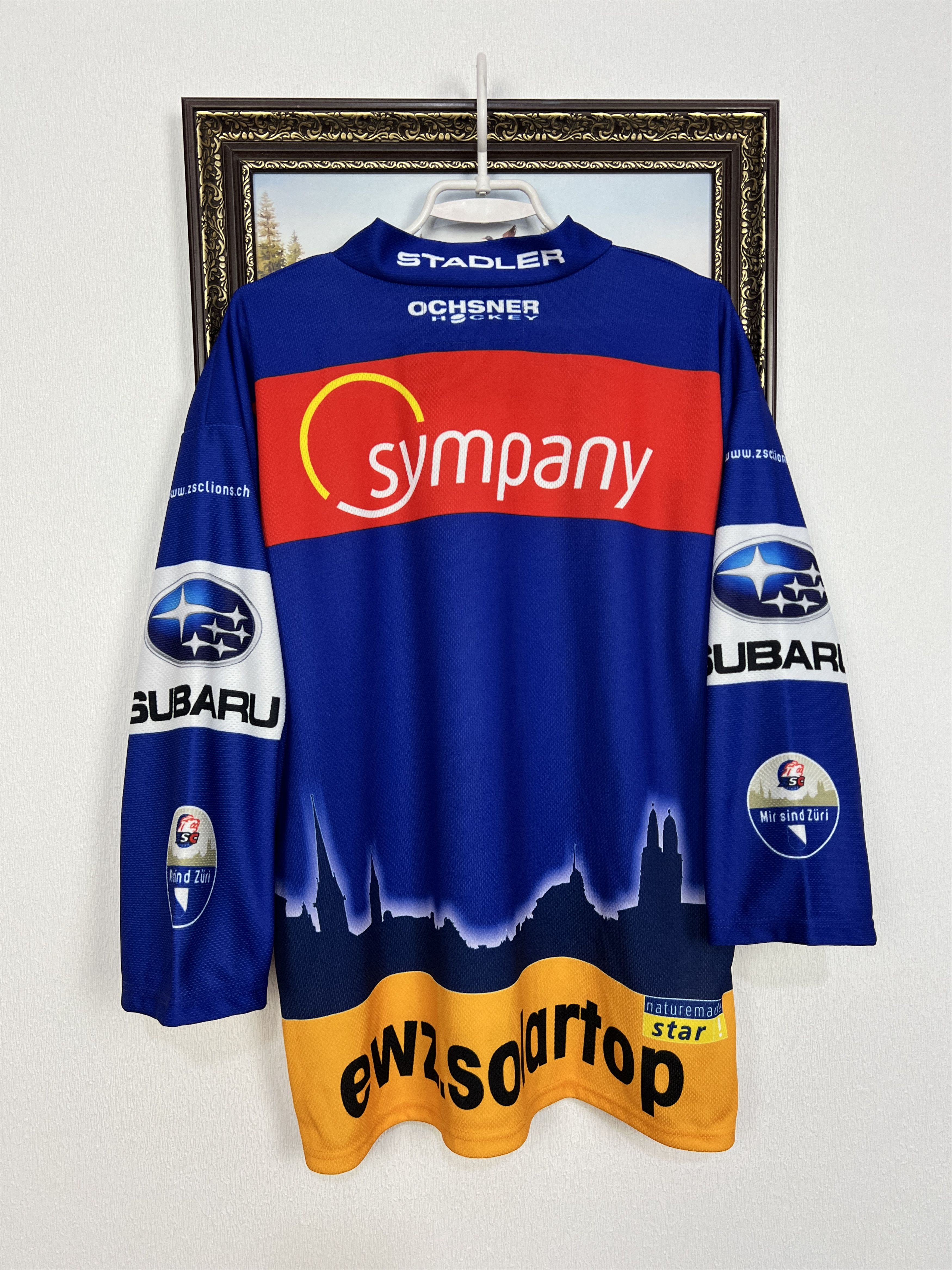 Nike Vintage ZSC Lions Hockey Jersey Switzerland Trikot Shirt Size US S / EU 44-46 / 1 - 9 Thumbnail
