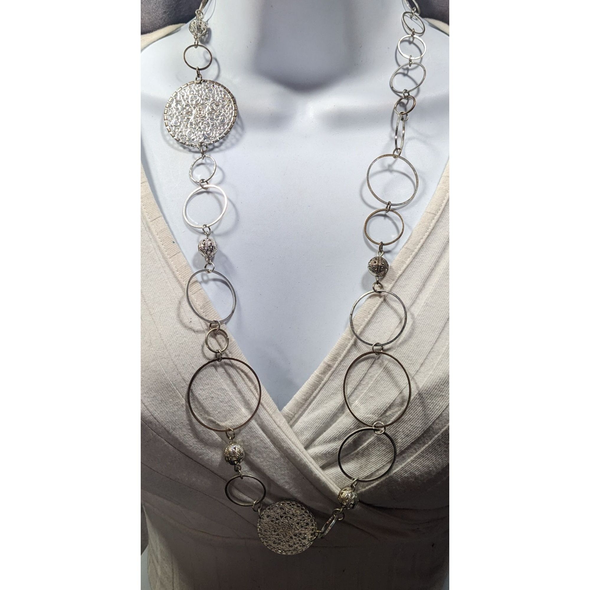 Other Bohemian Silver Tone Open Ring And Filigree Medallion Chain Size ONE SIZE - 5 Thumbnail