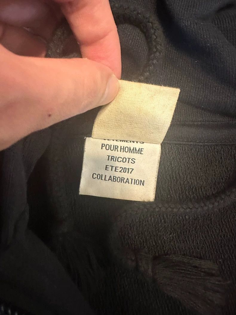 Vetements Vetements Champion 17 Jacket Size US S / EU 44-46 / 1 - 7 Thumbnail