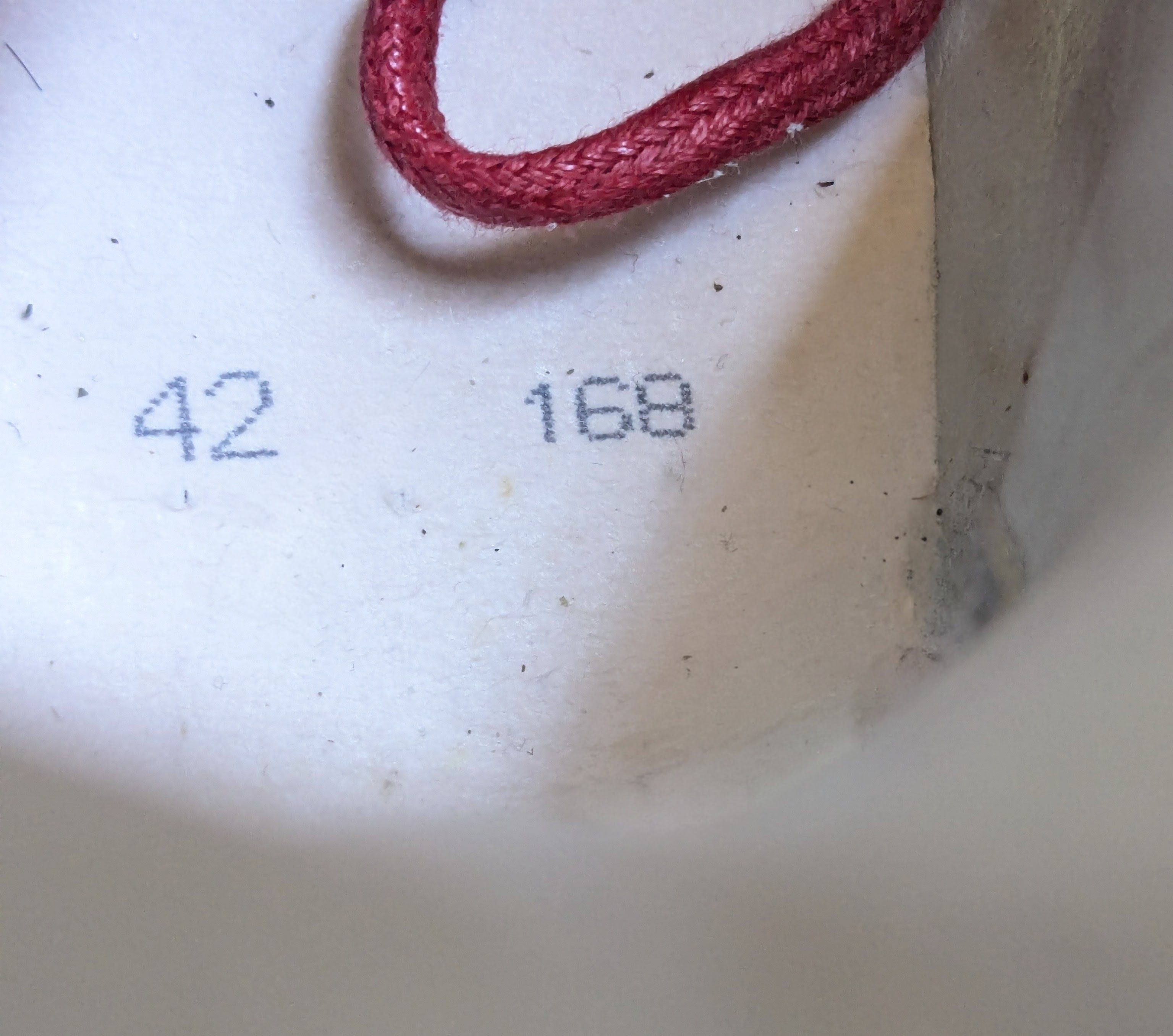 Maison Margiela Maison Margiela Future Sneakers Red PVC 9 42 High Tops Size US 9 / EU 42 - 13 Thumbnail