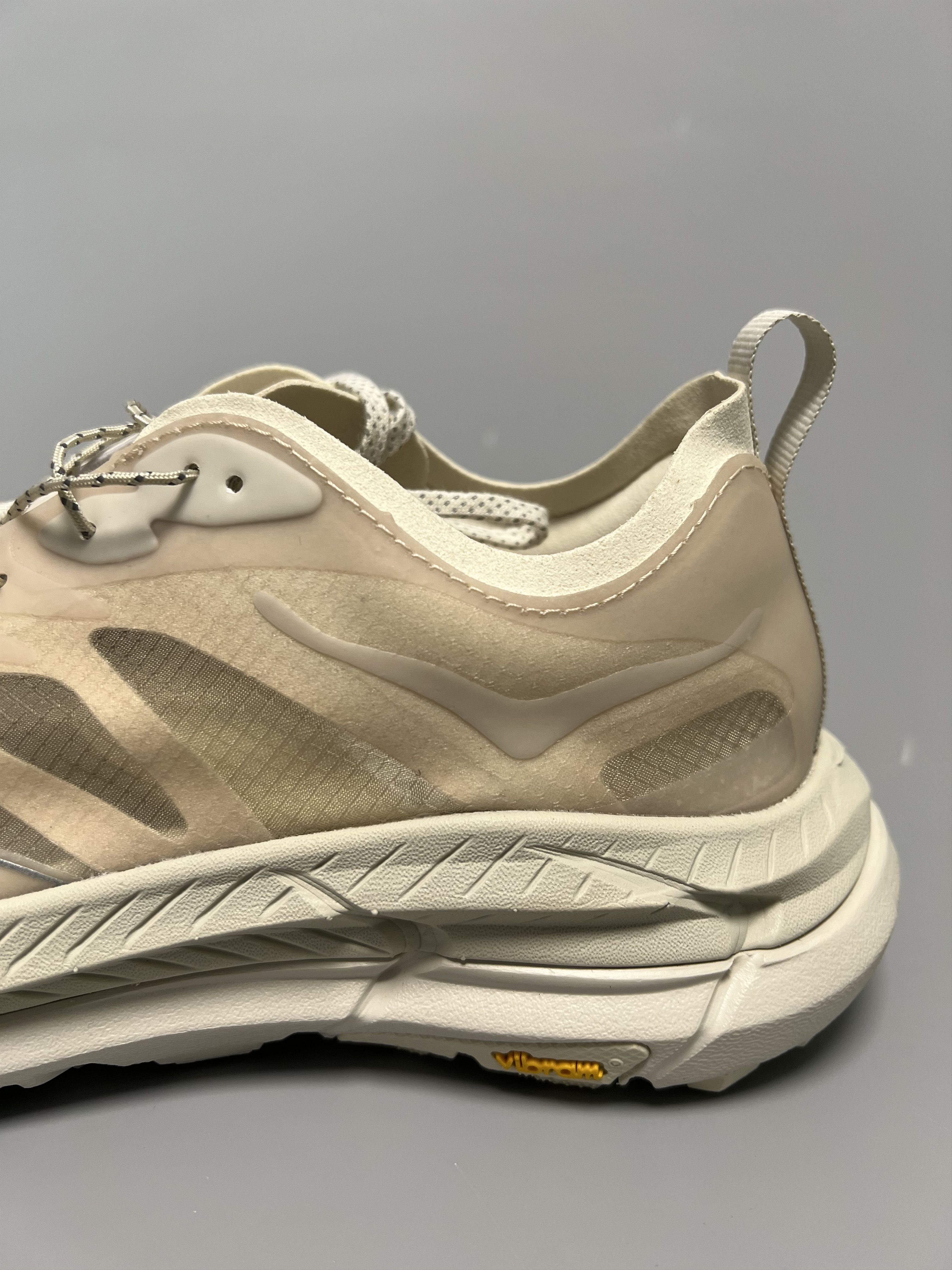 Hoka × Satisfy Hoka x Satisfy Mafate Speed 4 Lite Bone Trail Running Shoes Size US 7 / IT 37 - 9 Thumbnail
