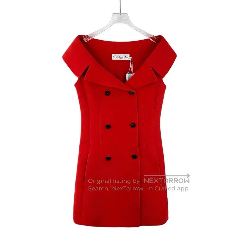 Dior Dior Red wool V-neck double-breasted sleeveless dress Size XS / US 0-2 / IT 36-38 - 1 Thumbnail
