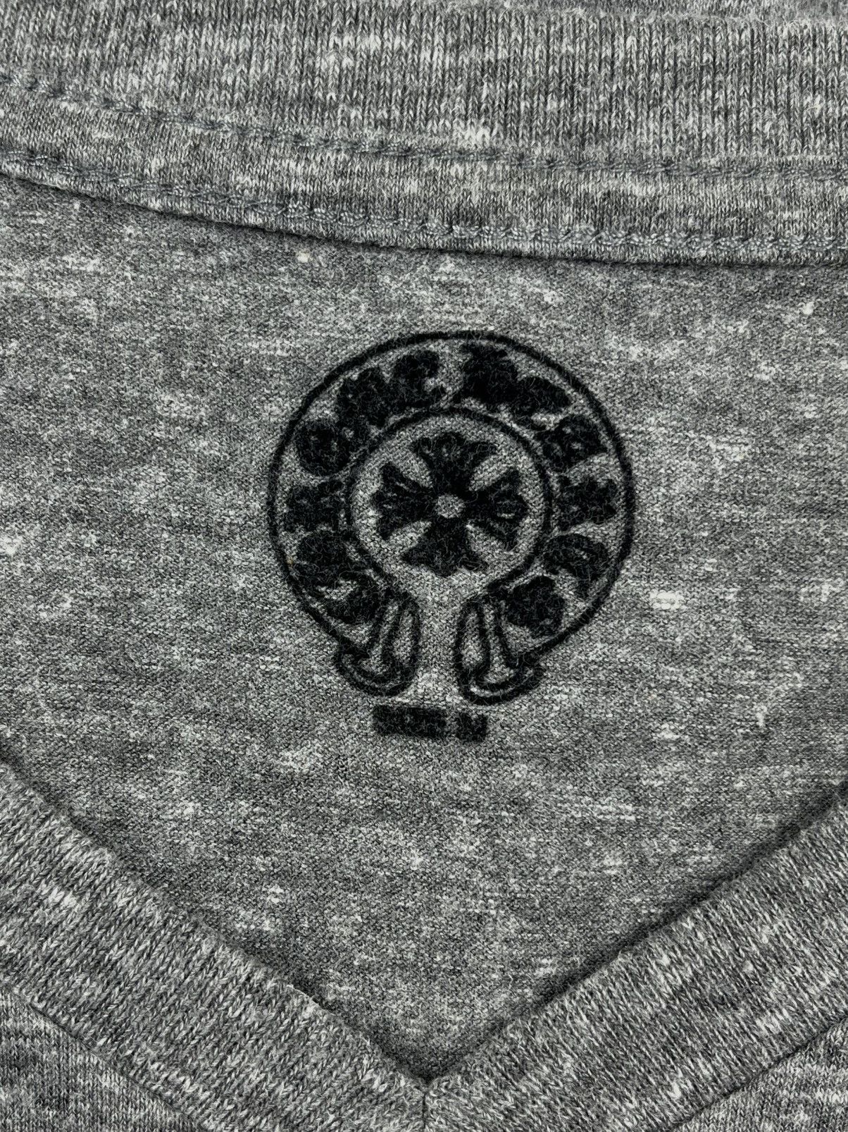 Chrome Hearts Chrome Hearts Vintage Star T Bar Logo Women’s V Neck Tshirt Size M / US 6-8 / IT 42-44 - 6 Thumbnail