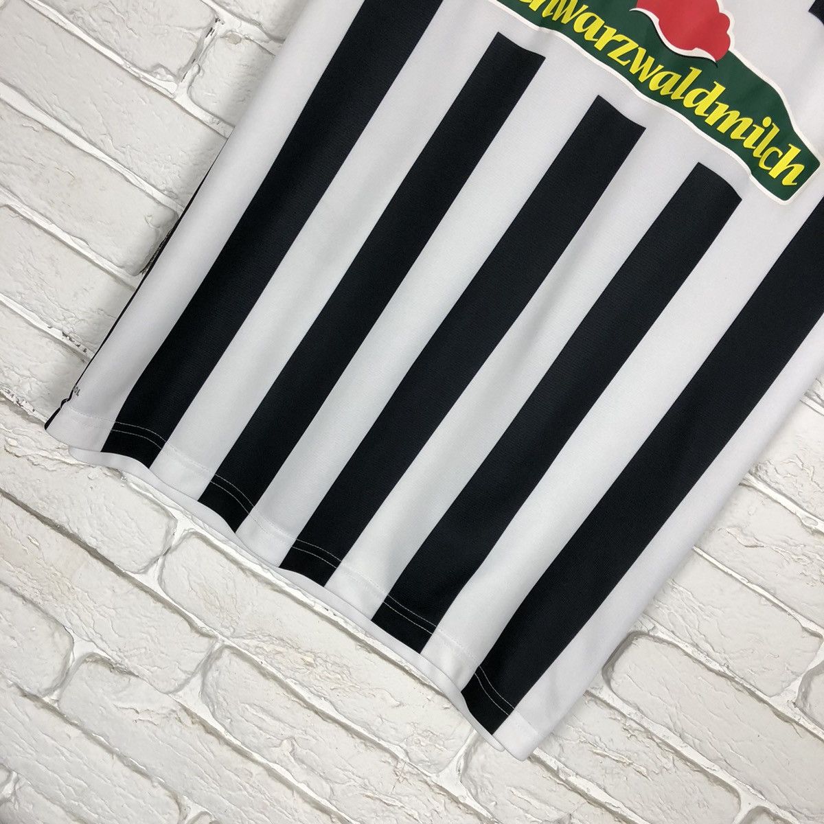 Other Freiburg 2019 2020 away soccer jersey Size US L / EU 52-54 / 3 - 3 Thumbnail