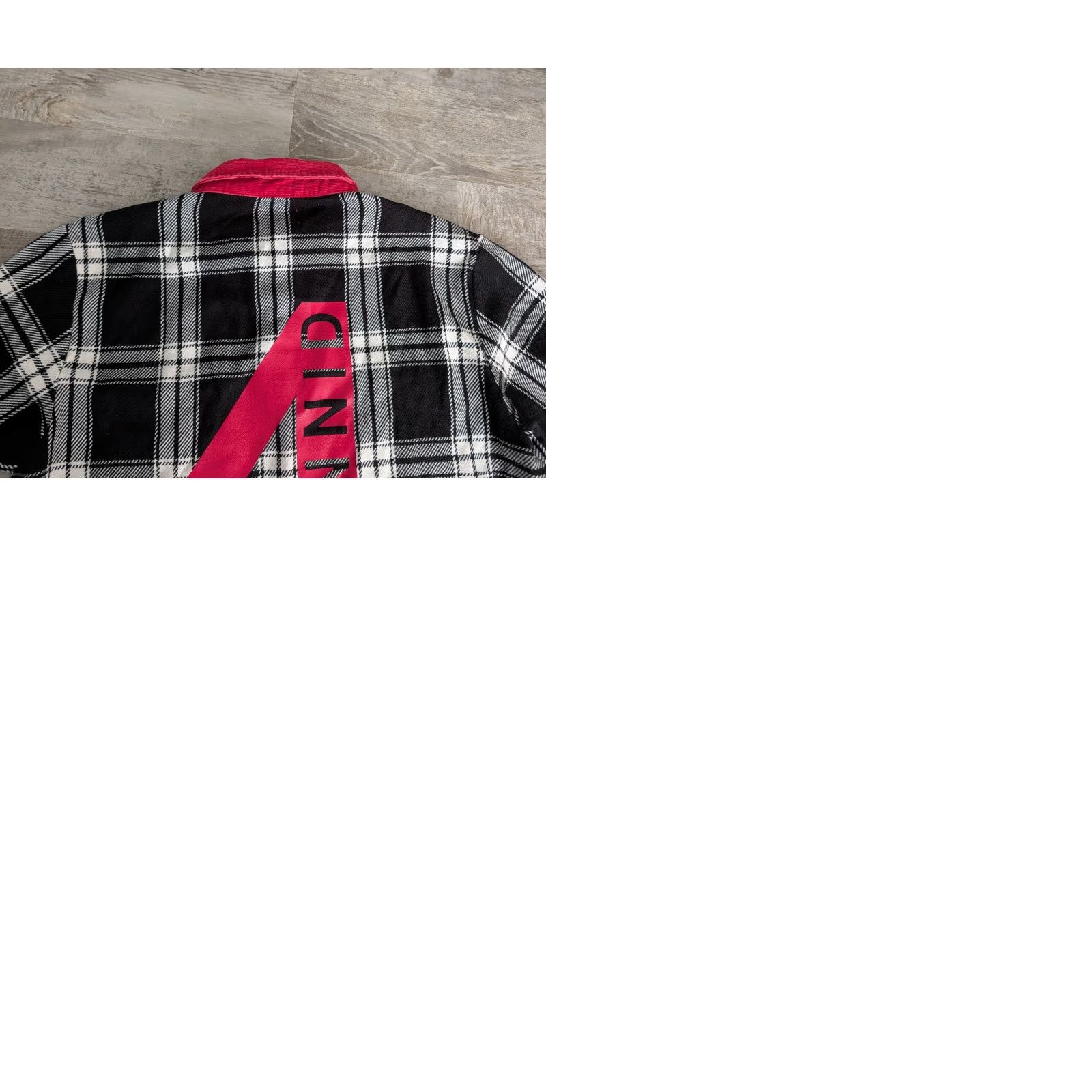 Vintage VINTAGE YG 4HUNNID Plaid Flannel Shirt Men’s XL Long Sleeve Black Red Streetwear EUC Size US XL / EU 56 / 4 - 10 Thumbnail