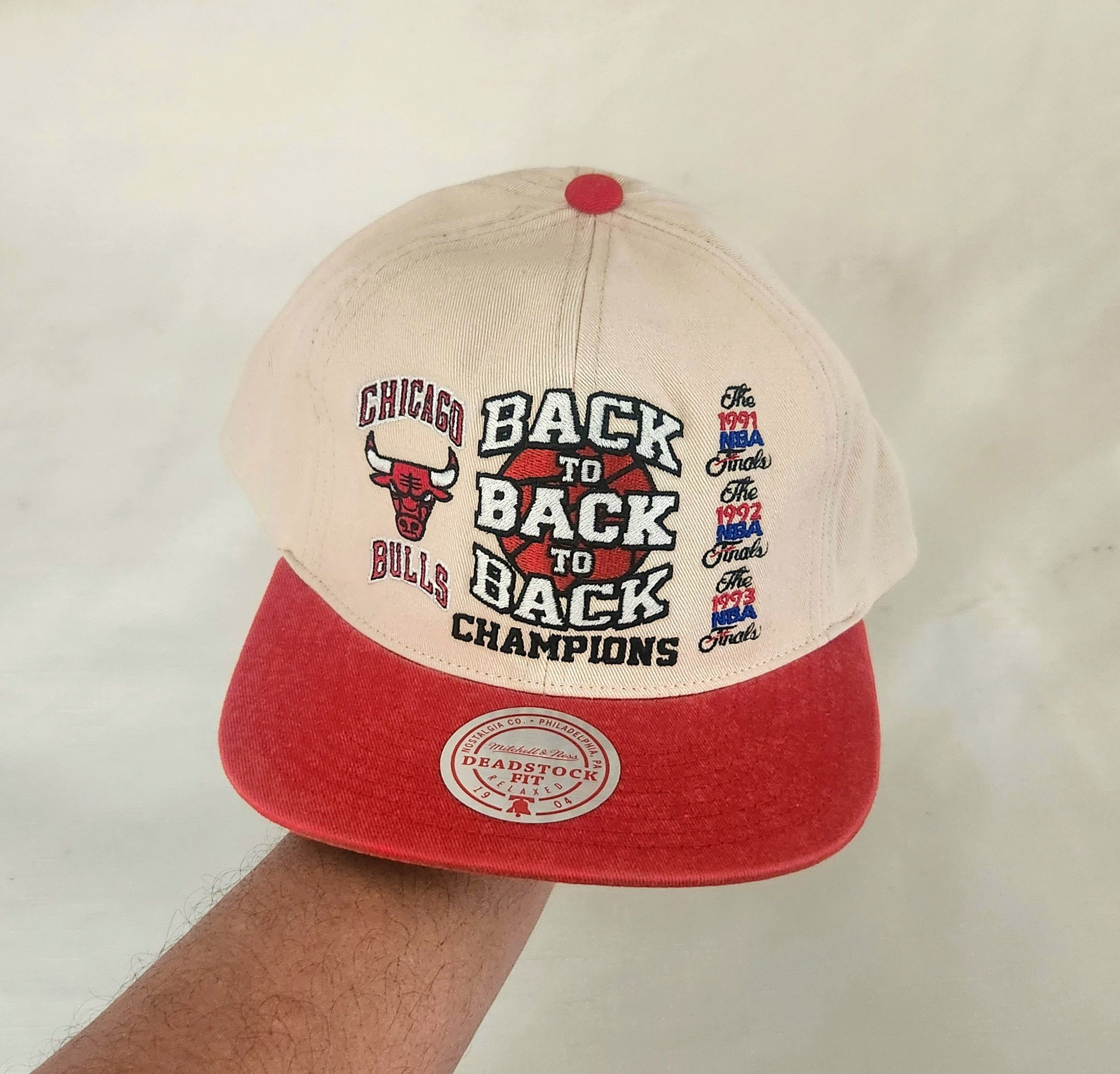 Mitchell & Ness Mitchell & Ness Chicago Bulls Back To Back 91-93 Champs Size ONE SIZE - 1 Thumbnail