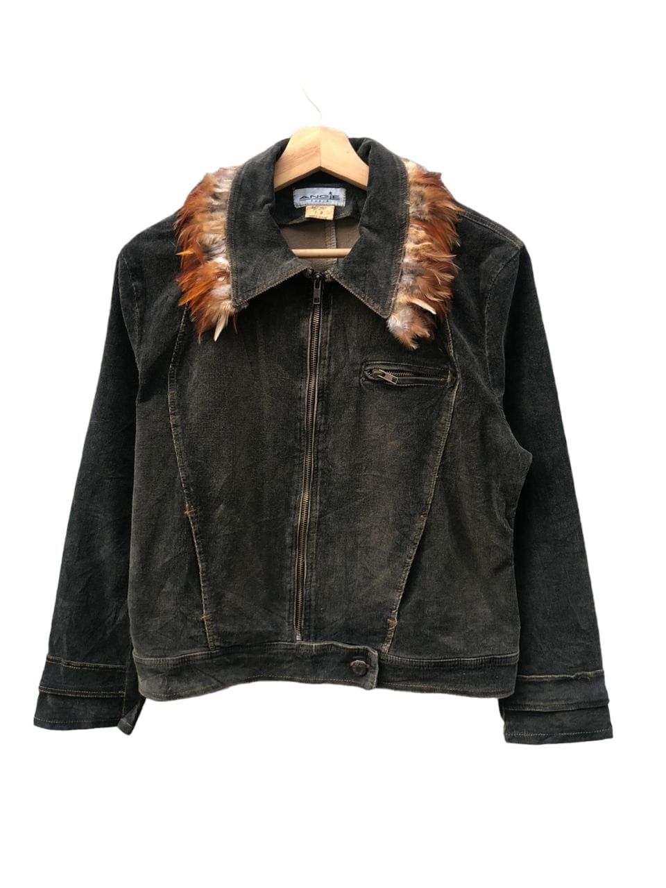 image of Vintage Angie Paris Ref Bayat Corduroy Jacket Chicken Feather Neck in Dark Brown, Women's (Size Med