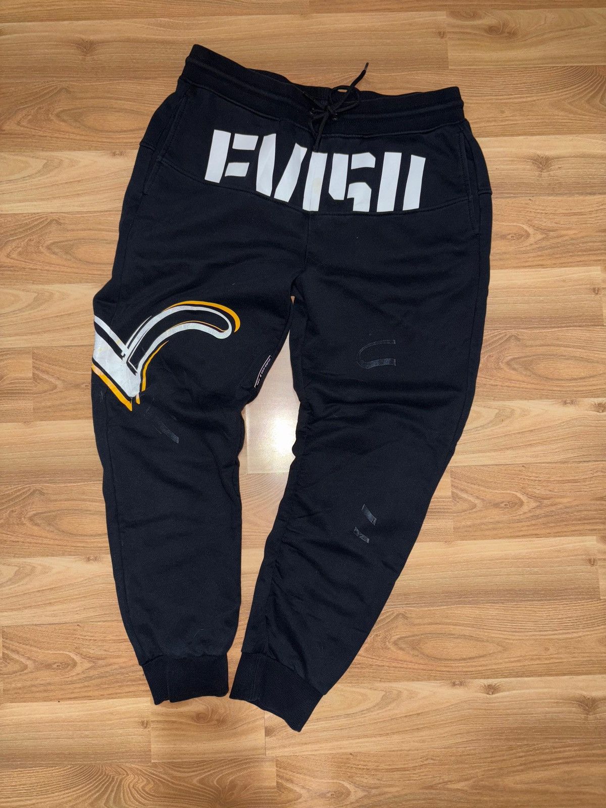 Evisu Y2K x Vintage x Evisu Kuro x spell out graphic sweatpants Size US 33 - 1 Thumbnail