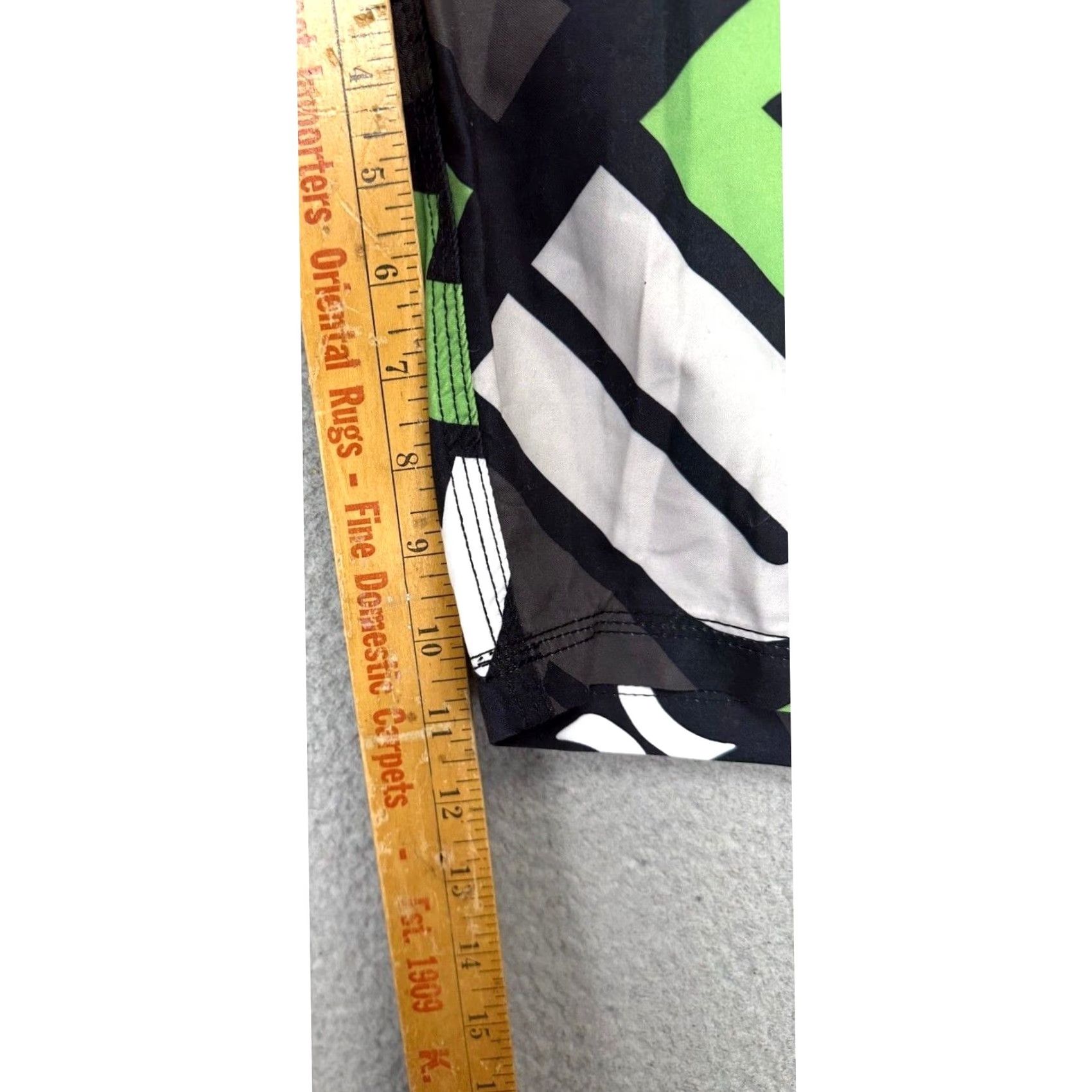 Hurley Hurley Swim Trunks Men 38 XL Black Green Graphic Print Board Shorts NEW Size US 36 / EU 52 - 7 Thumbnail