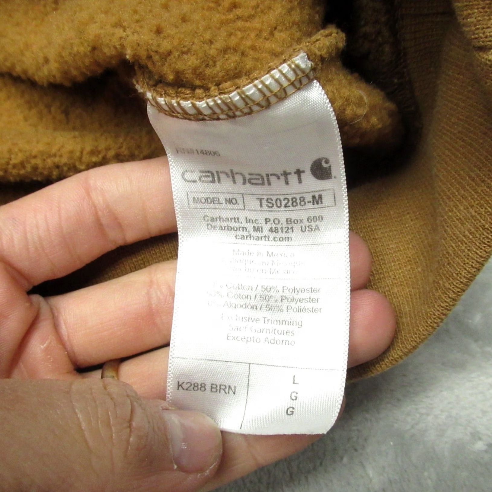 Carhartt VINTAGE? No — Carhartt Logo Sleeve Sweatshirt Mens L Brown Midweight Pullover Graphic Front Pocket Hooded K288 BRN Size US L / EU 52-54 / 3 - 7 Thumbnail