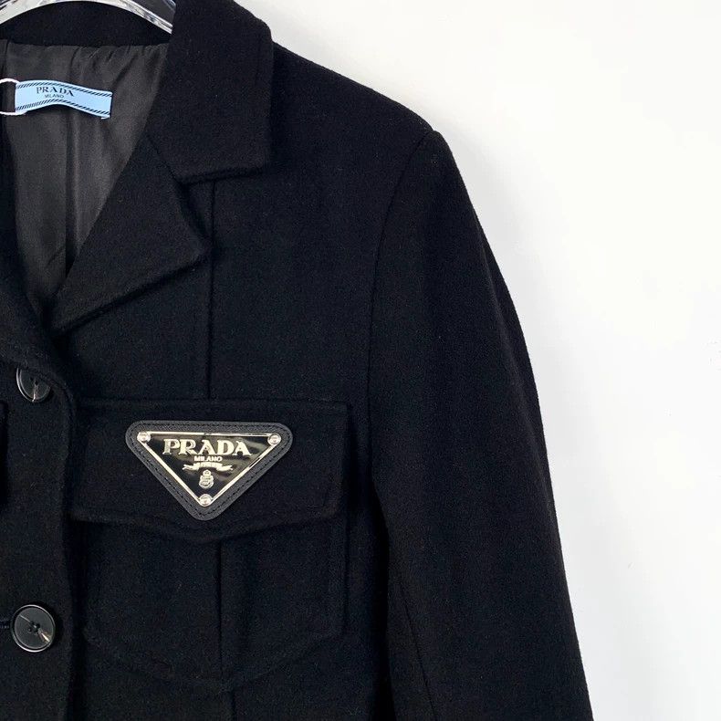 Prada Prada 23 styles of black logo triangle label lapel single-b Size US XS / EU 42 / 0 - 3 Thumbnail