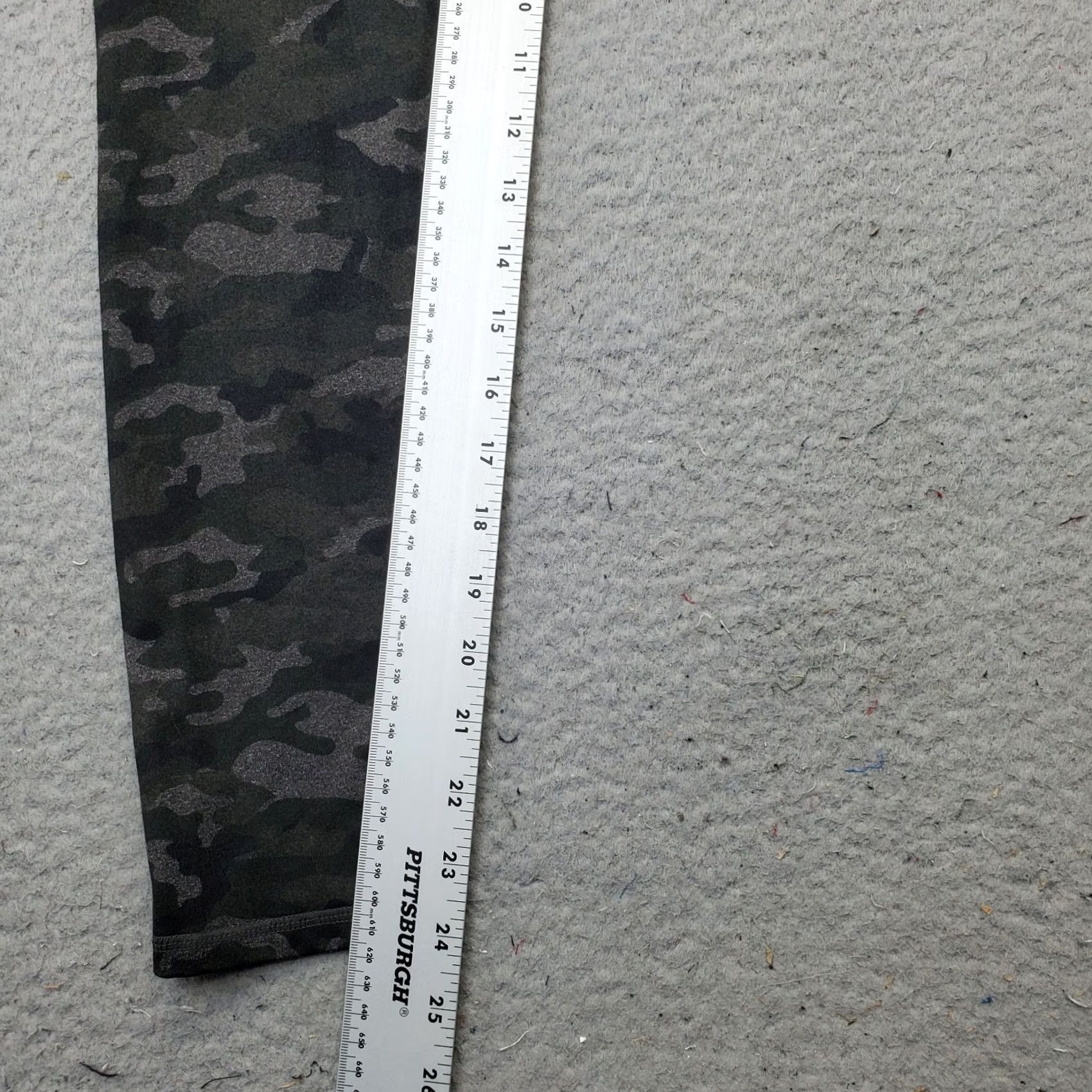 Fabletics Fabletics Powerhold Leggings Women M Camouflage Multicolor Stretch Elastic Waist Size 32" / US 10 / IT 46 - 4 Thumbnail