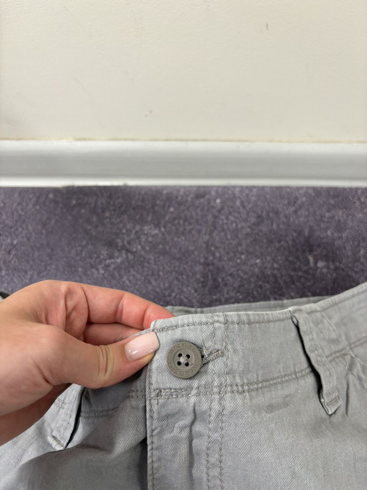 Vintage Vintage Wrangler USA Relaxed Fit Gray Hype Cargo Shorts Size US 36 / EU 52 - 8 Thumbnail