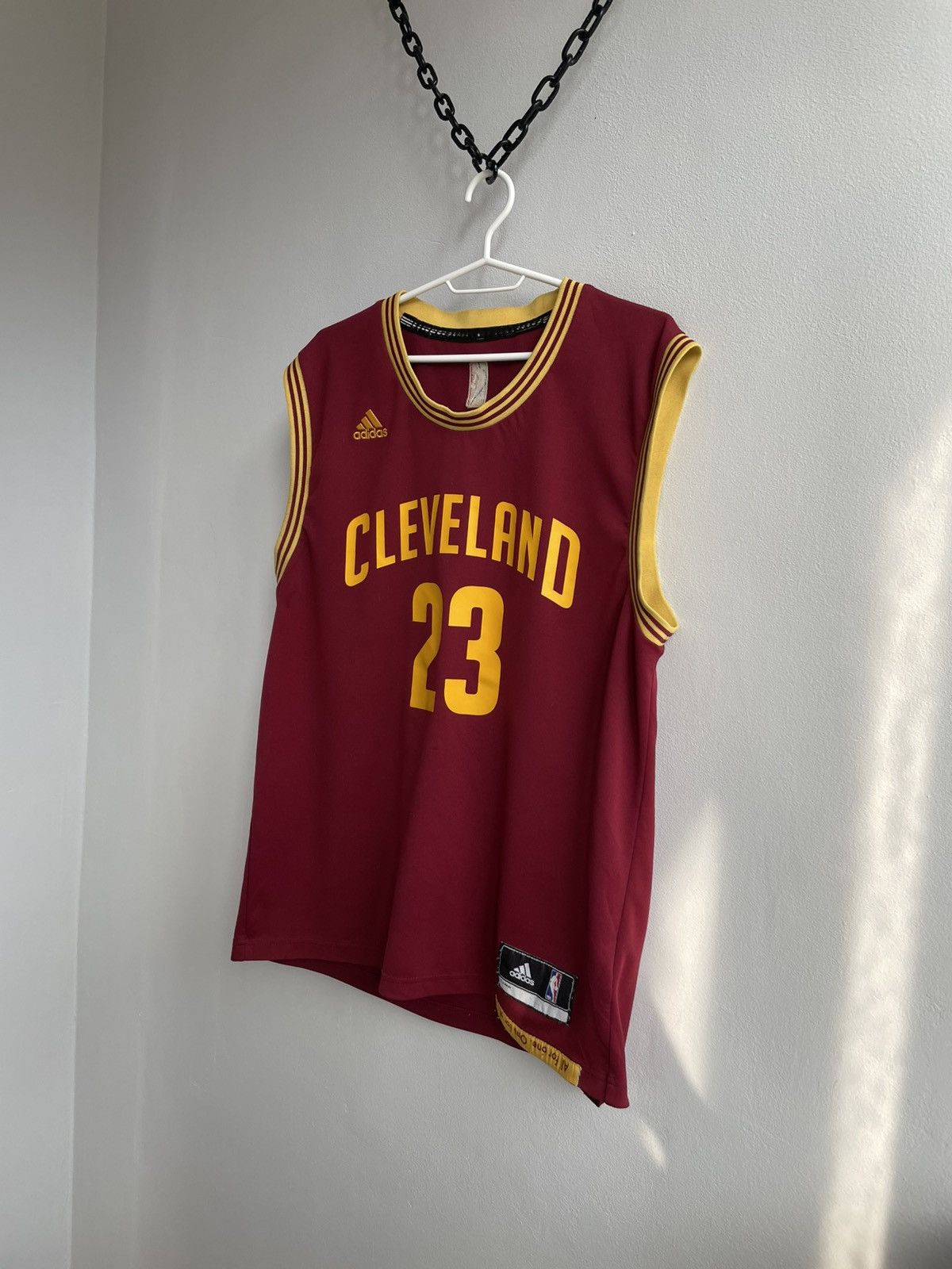 NBA Cleveland Cavaliers Lebron James #23 Jersey Shirt NBA Tee Size US M / EU 48-50 / 2 - 2 Thumbnail