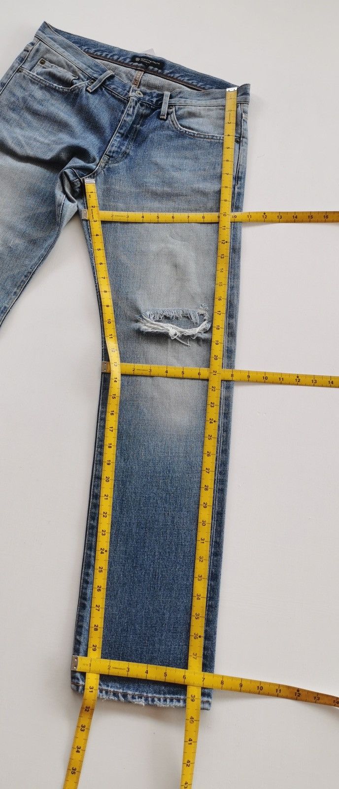 BEAUTY&YOUTH Beauty & Youth Japan Distressed Denim Jeans Size US 31 - 11 Thumbnail