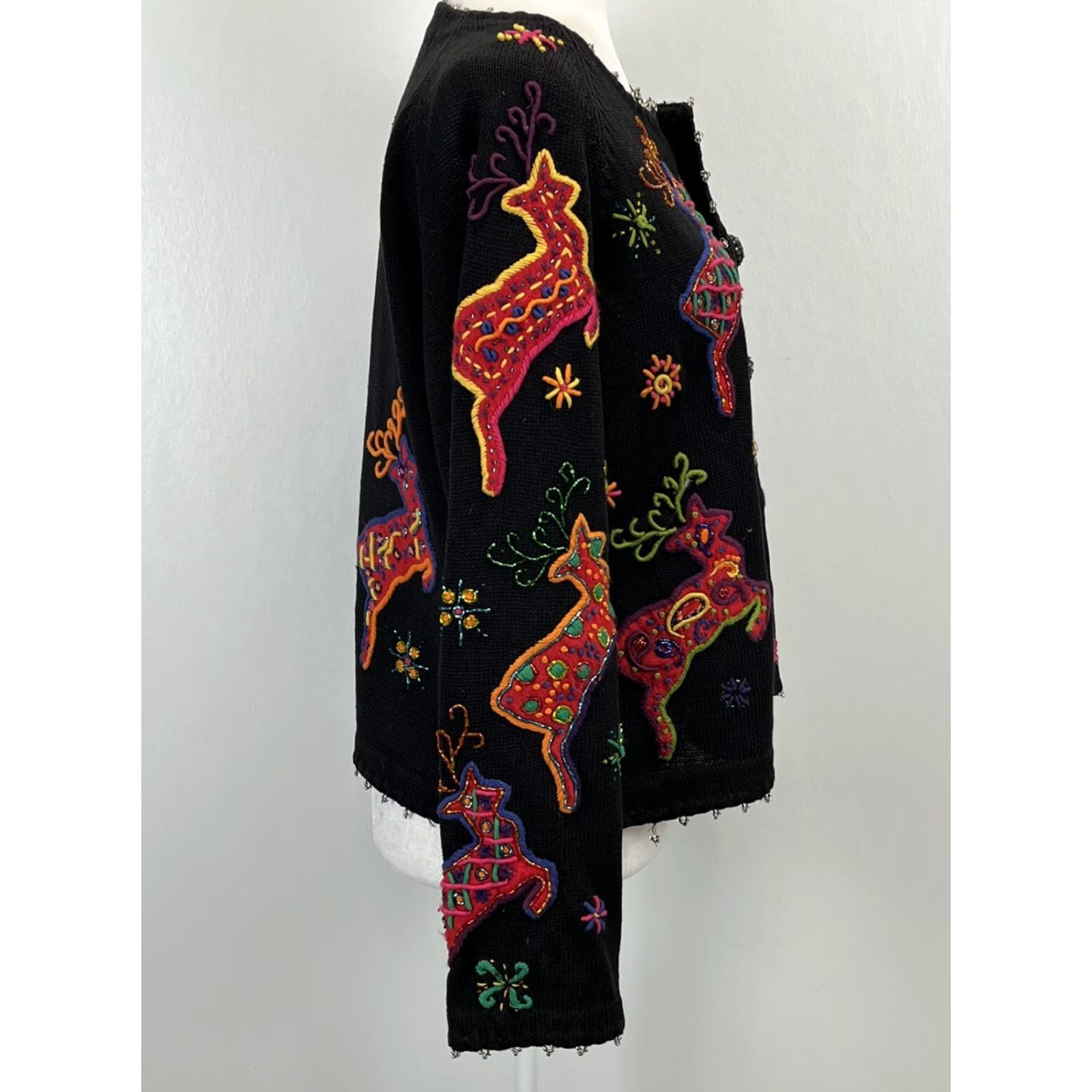 Simons VINTAGE Michael Simon Christmas Reindeer Cardigan Sweater Sz 1 Womens Black Knit Beaded Size XS / US 0-2 / IT 36-38 - 4 Thumbnail