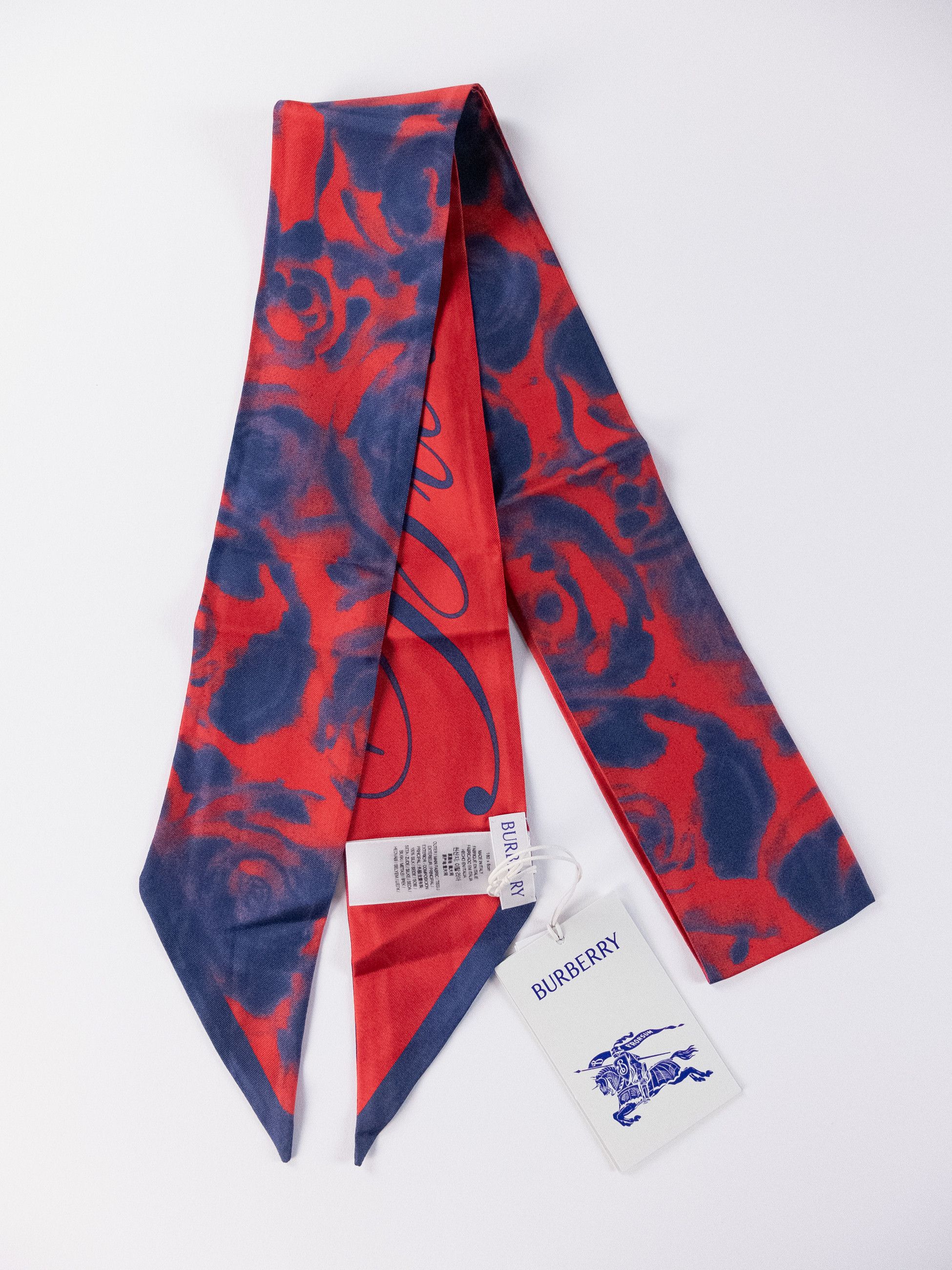 Burberry BURBERRY red blue rose logo print reversible silk scarf Size ONE SIZE - 1 Thumbnail