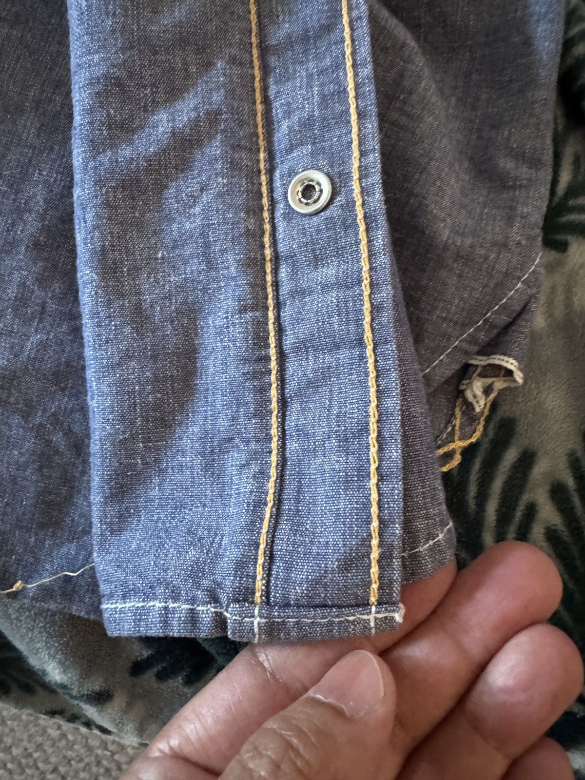 Iron Heart Iron Heart 10oz Selvedge Chambray Snap Button Shirt Size US S / EU 44-46 / 1 - 10 Thumbnail