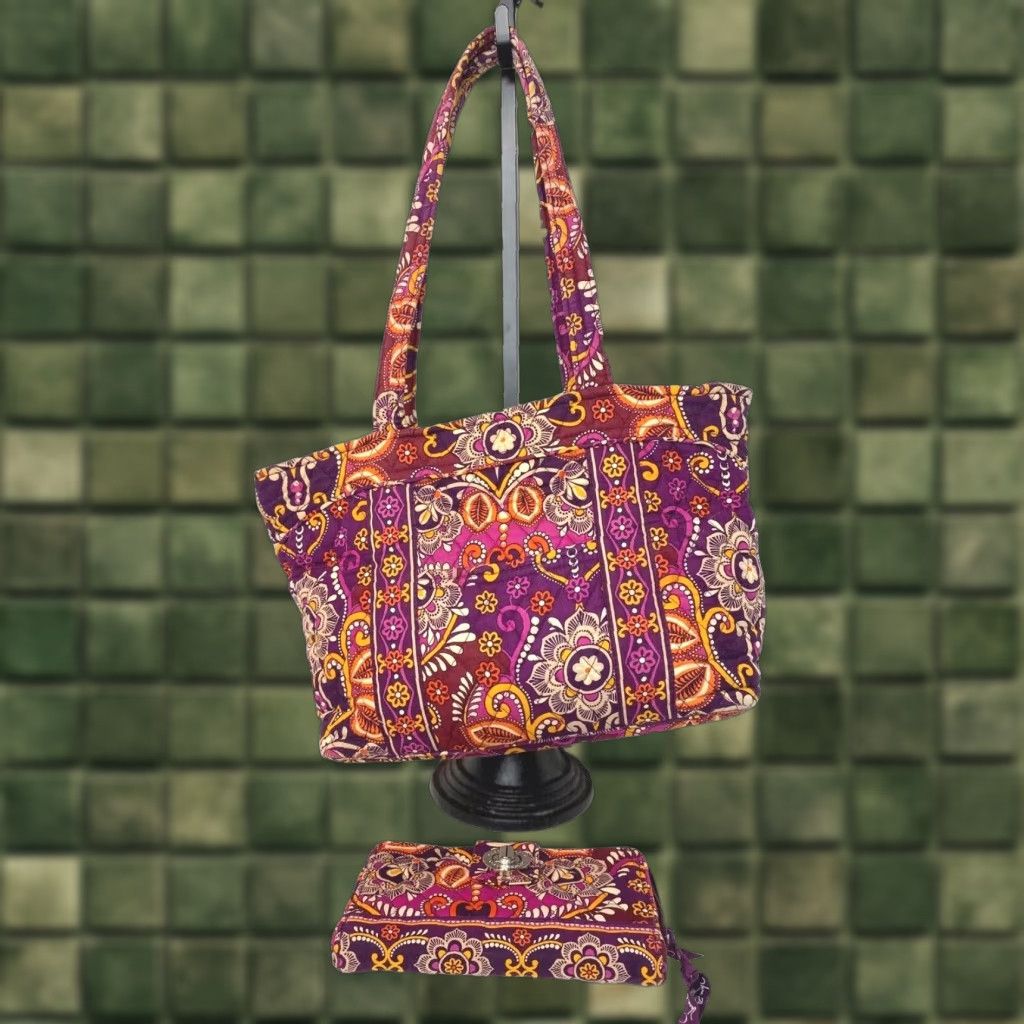 VINTAGE Vera Bradley Mandy Safari Sunset Multicolor Paisley Tote