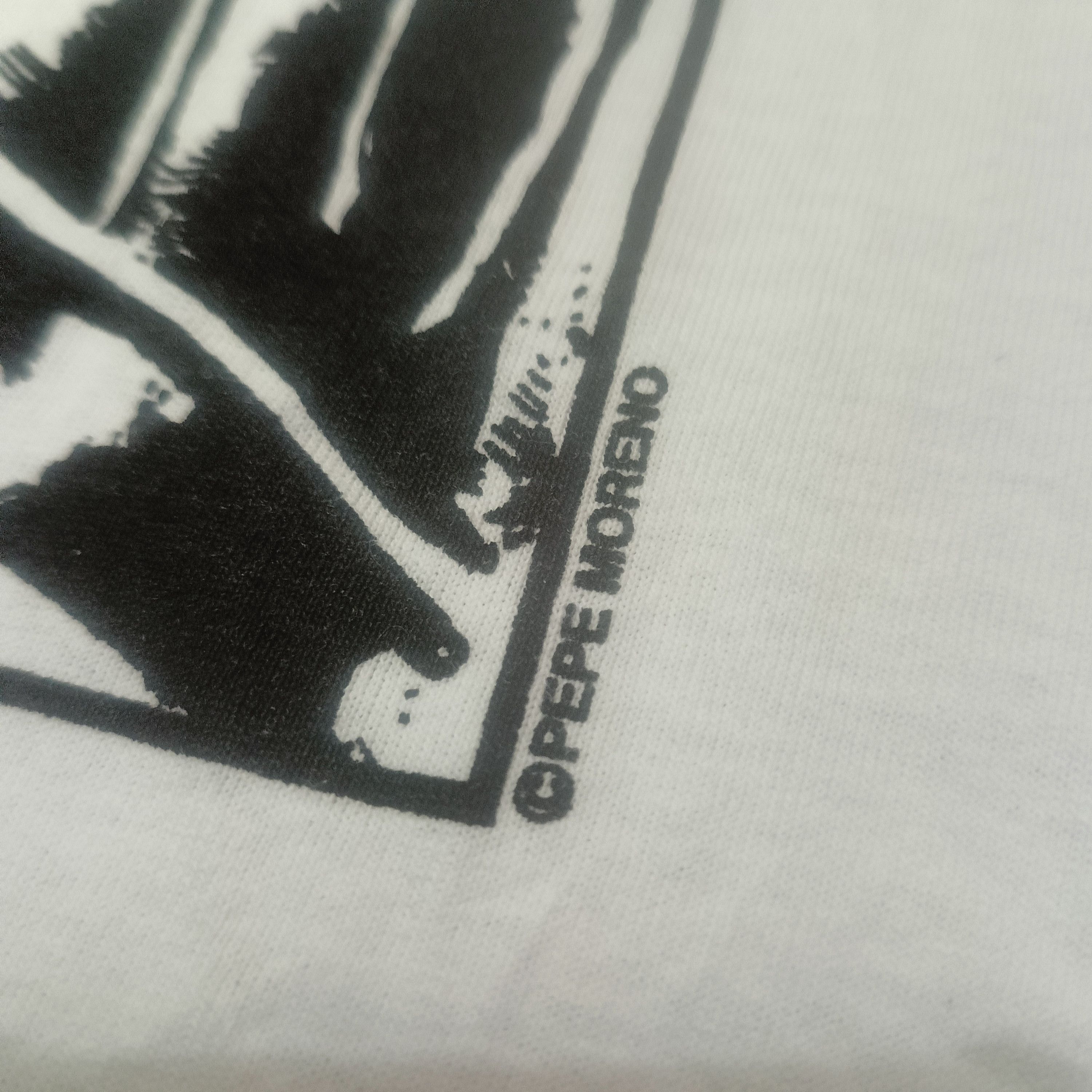 Anvil × Band Tees Eastern Front ©Pepe Moreno t shirt Size US S / EU 44-46 / 1 - 3 Thumbnail