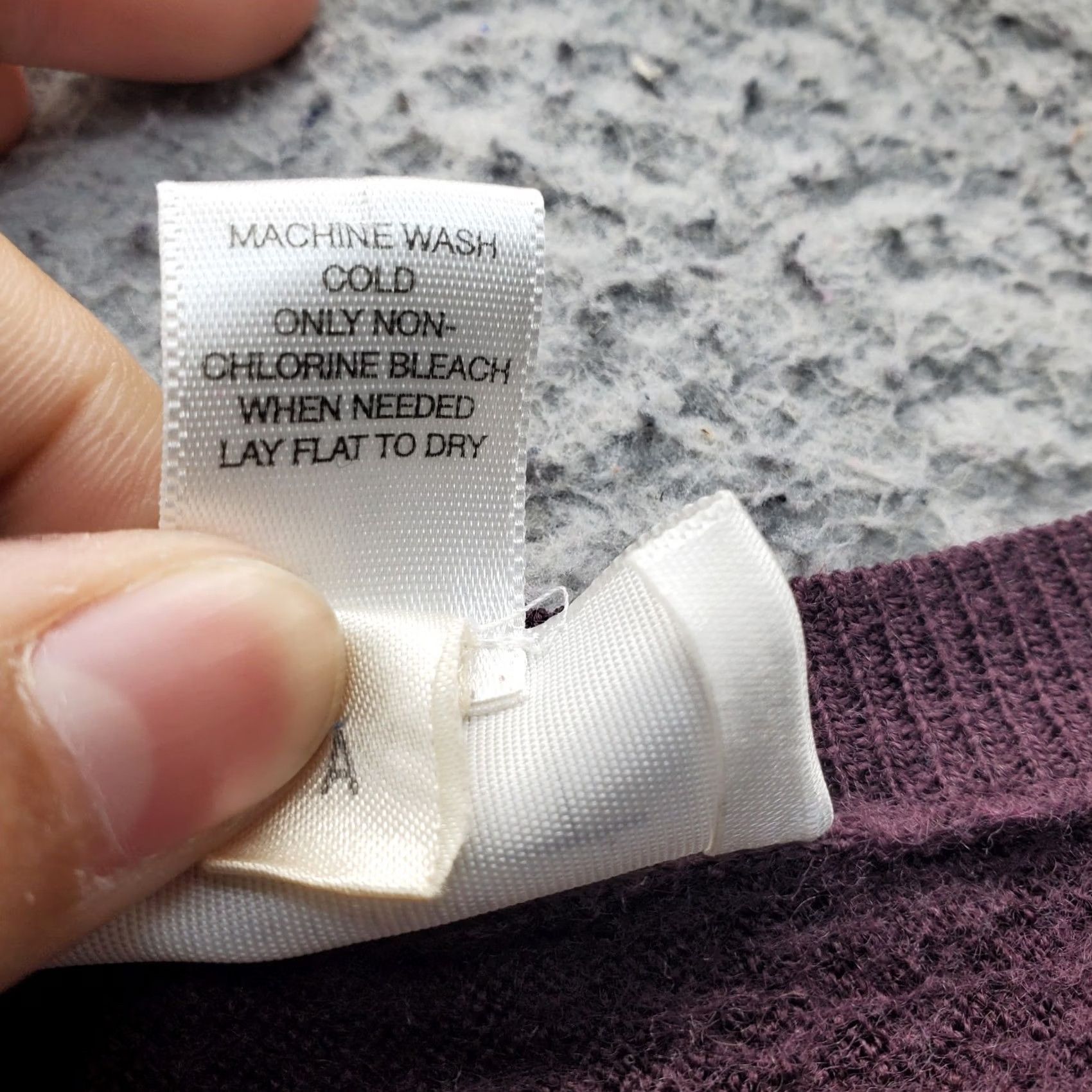 Loft LOFT Ann Taylor Sweater Womens Small Burgundy Raglan Sleeve Deep V Neck Pullover Knit Wool Casual Womens Size S Size S / US 4 / IT 40 - 6 Thumbnail