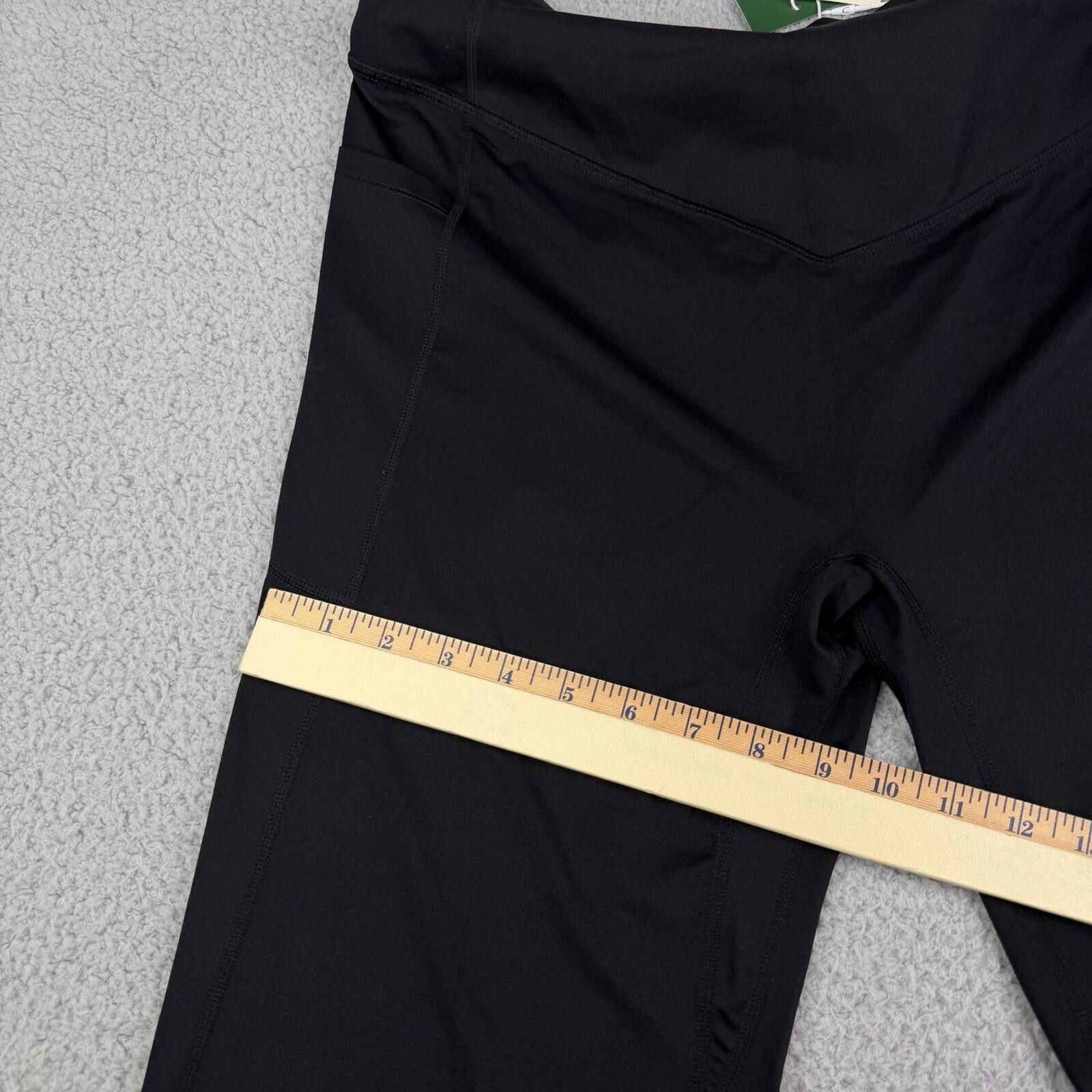Other Halara UltraSculpt Cropped Capri Yoga Pants XL -31x21 Size 40" / US 18 - 11 Thumbnail