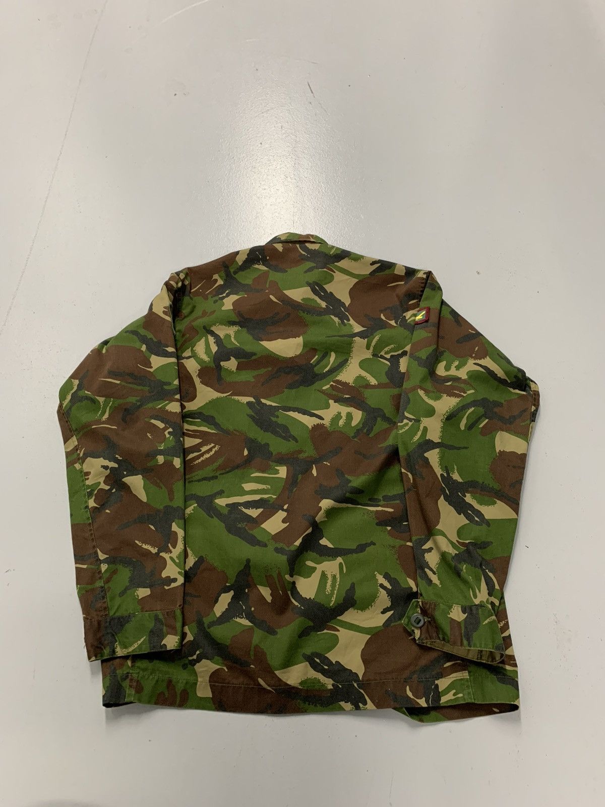 Other British DPM Camo Combat Jacket w/ Patches - Fits M/L Size US M / EU 48-50 / 2 - 8 Thumbnail
