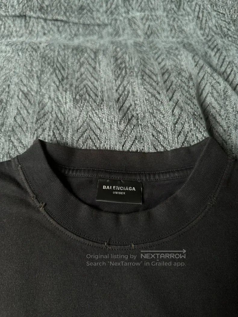 Balenciaga Balenciaga Distressed Letter Short Sleeve. Size US XS / EU 42 / 0 - 3 Thumbnail
