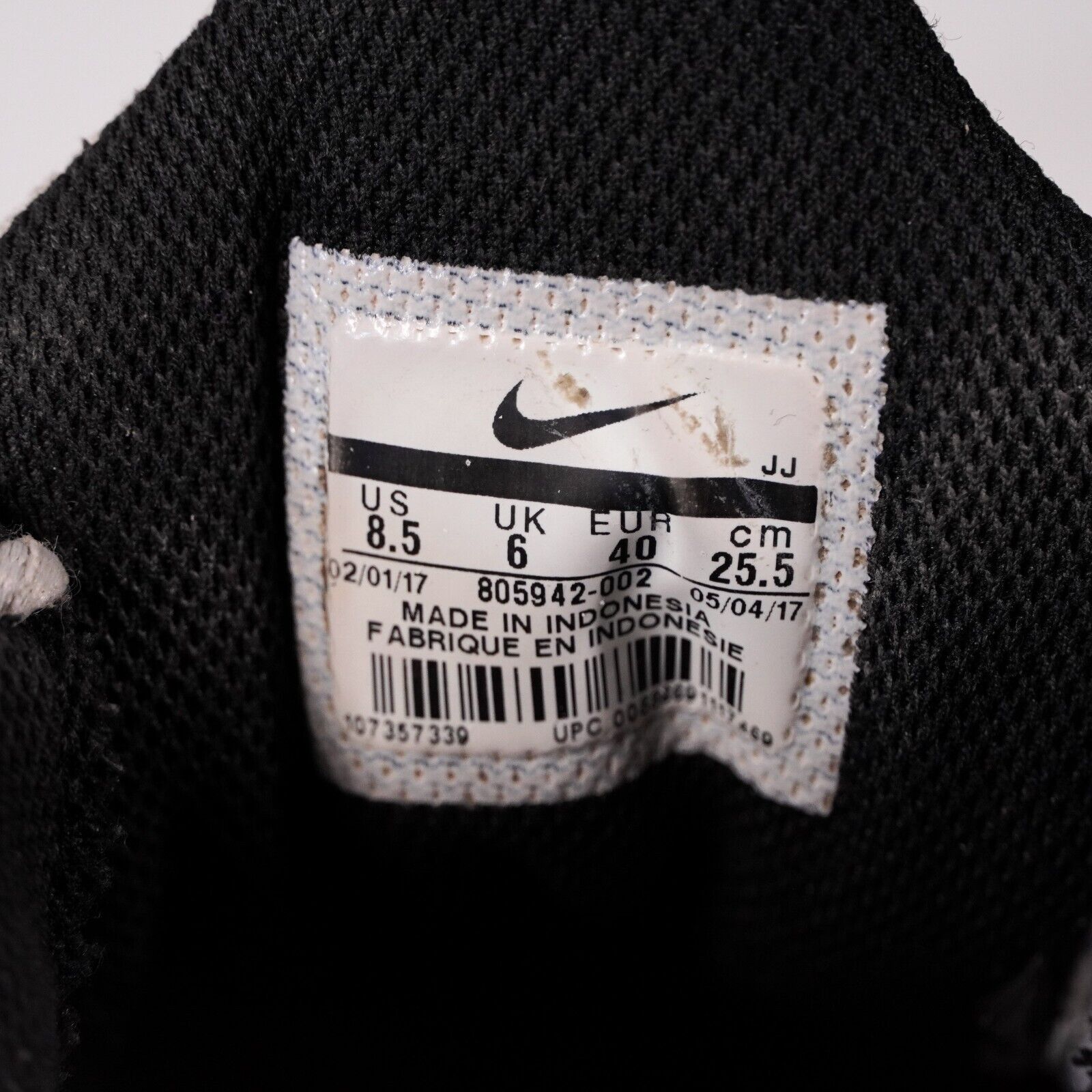 Nike Nike Air Max Tailwind Athletic Sneakers 8.5 Running Shoes Size US 8.5 / EU 41-42 - 10 Thumbnail