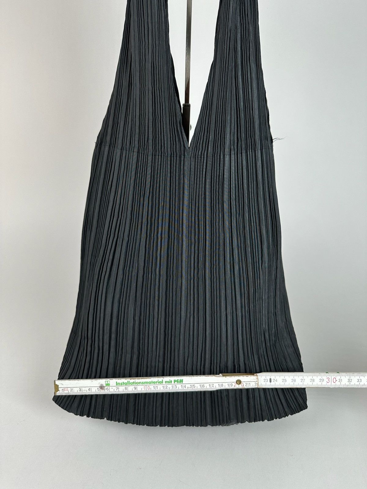Issey Miyake Vintage Issey Miyake Plissee Bag Black Size ONE SIZE - 2 Thumbnail