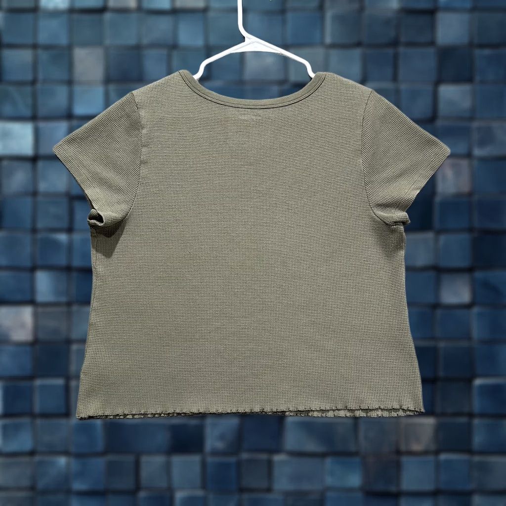 Old Navy Old Navy Shirt Women XL Green Lettuce-Edge Thermal-Knit Crop T-Shirt Lightweight Size XL / US 12-14 / IT 48-50 - 1 Thumbnail
