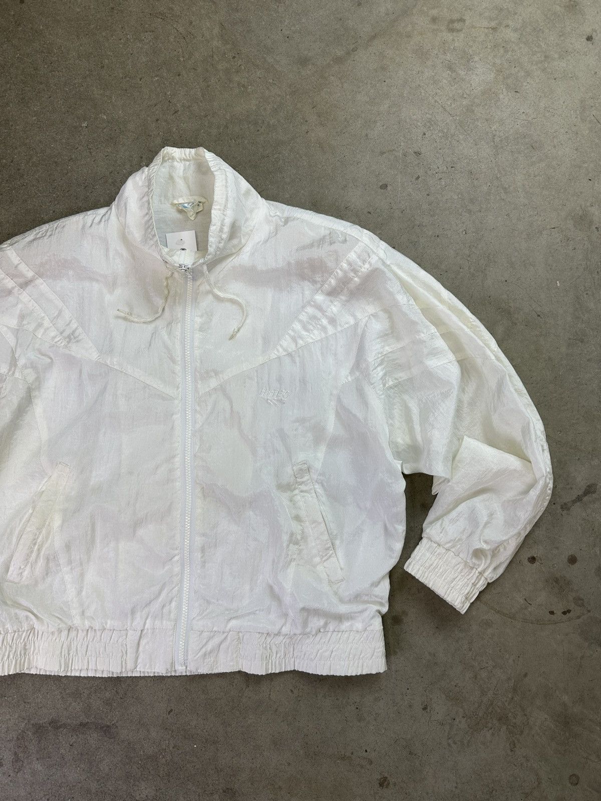 Vintage Vintage White Windbreaker Medium Hi Tec 90s Baggy Zip Up Size US M / EU 48-50 / 2 - 2 Thumbnail