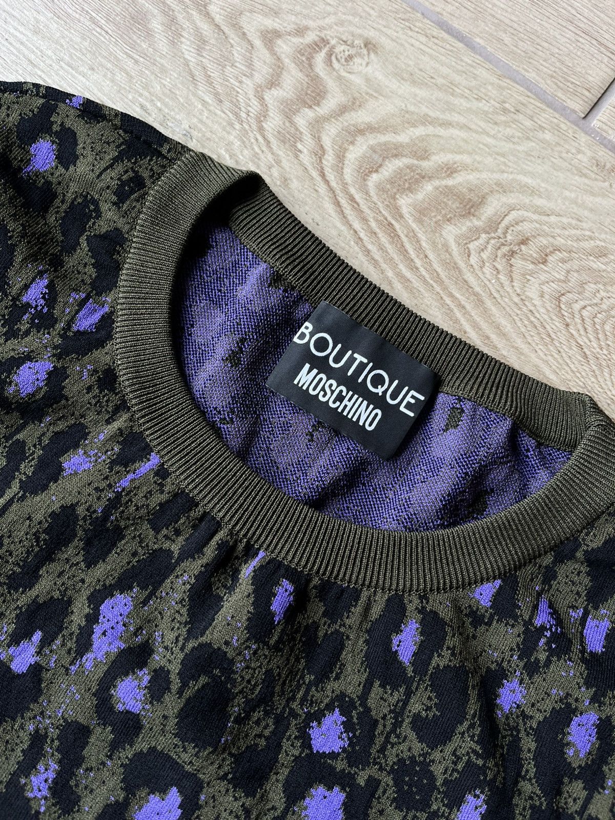 Moschino Moschino Boutique Leopard Knit Sweater Made in Italy M size Size M / US 6-8 / IT 42-44 - 4 Thumbnail