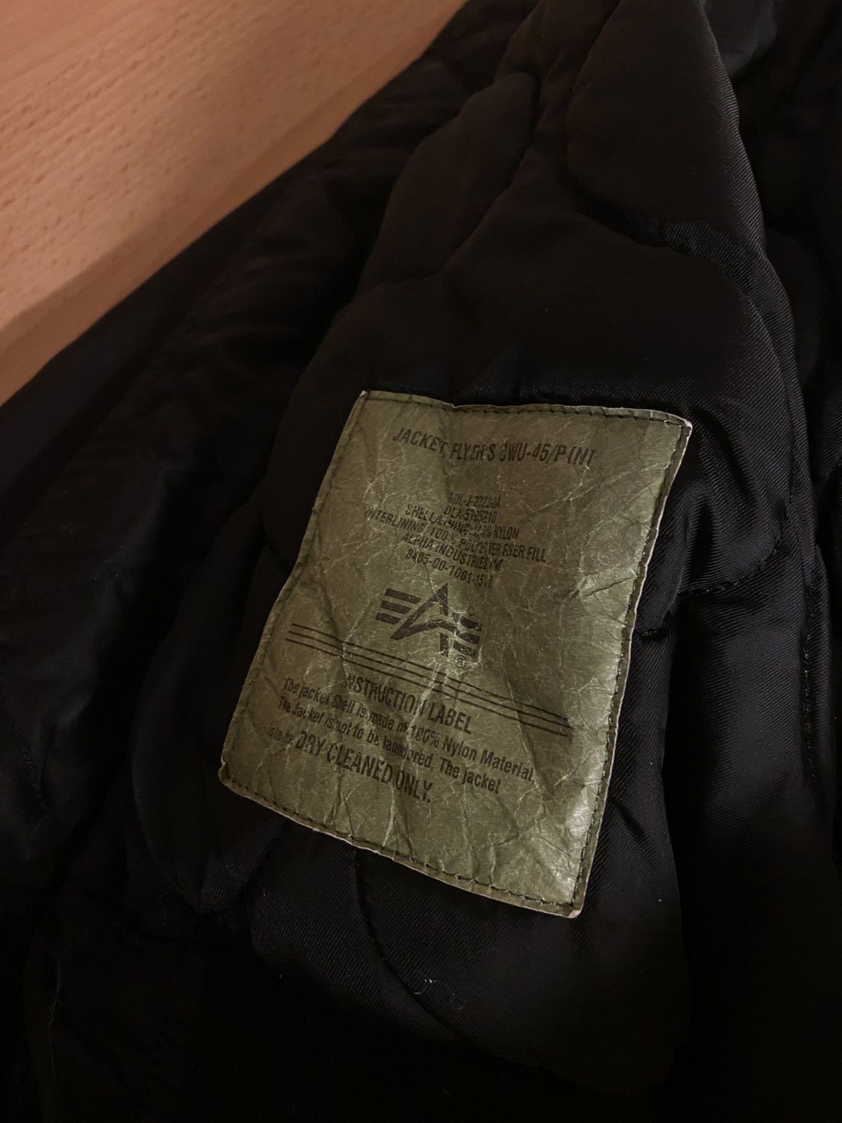 Alpha Industries × Vintage Vintage Alpha Industries CWU Intermediate Bomber Jacket Size US L / EU 52-54 / 3 - 3 Thumbnail