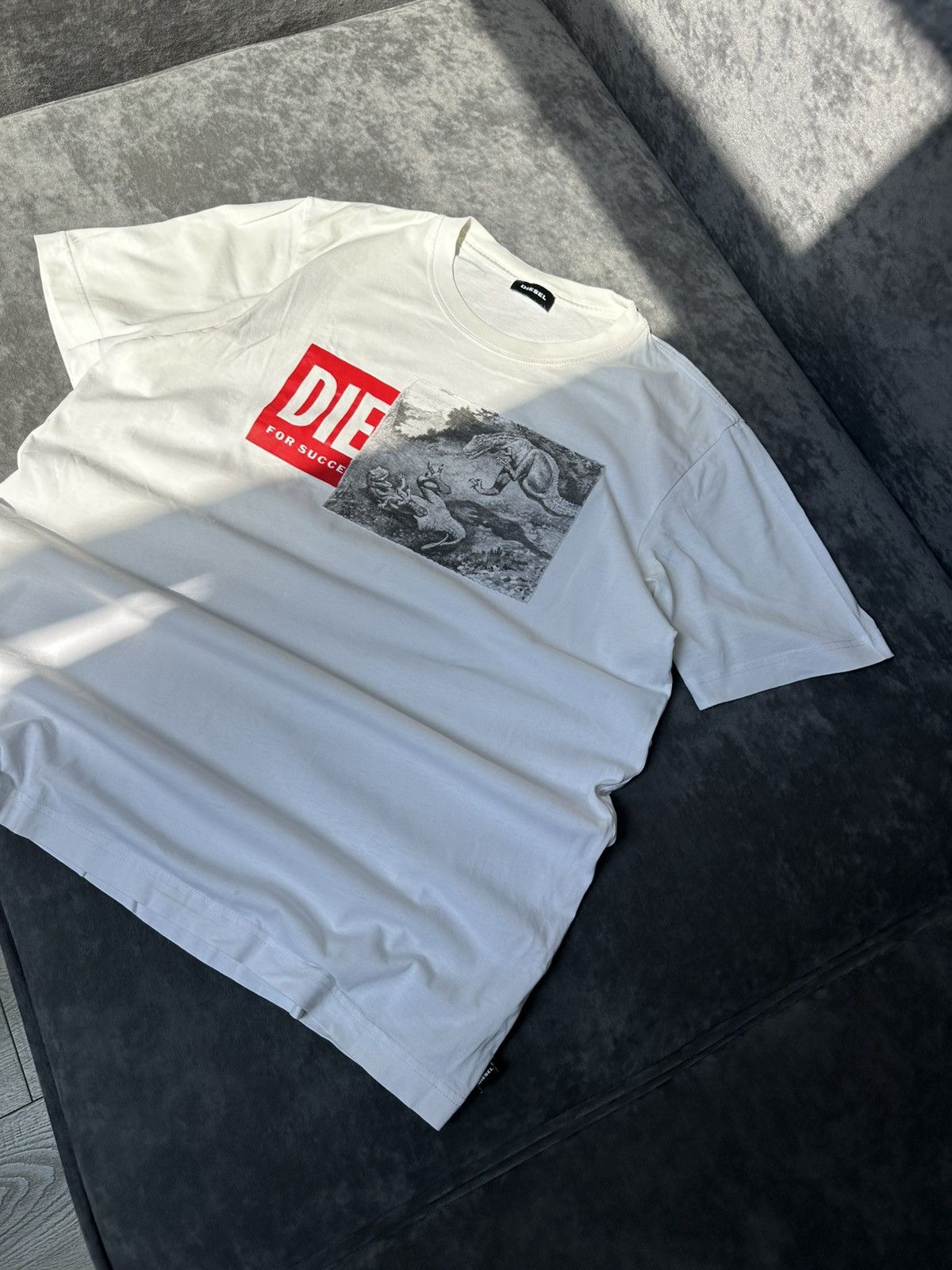 Diesel Y2K Vintage Diesel Tee Shirt Archive Hype Size US L / EU 52-54 / 3 - 2 Thumbnail