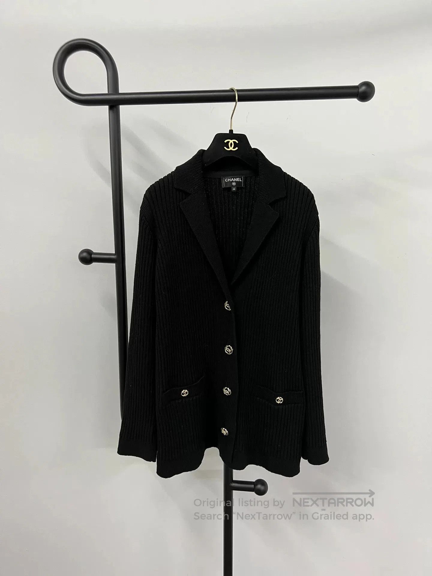 Chanel Chanel Black Gold Button Knit Cardigan. Size US L / EU 52-54 / 3 - 1 Thumbnail