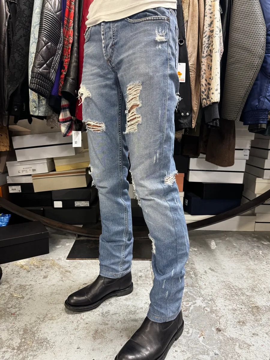 Dolce & Gabbana 2000s Dolce & Gabbana Distressed Blue Slim Denim Jeans Size US 30 / EU 46 - 2 Thumbnail
