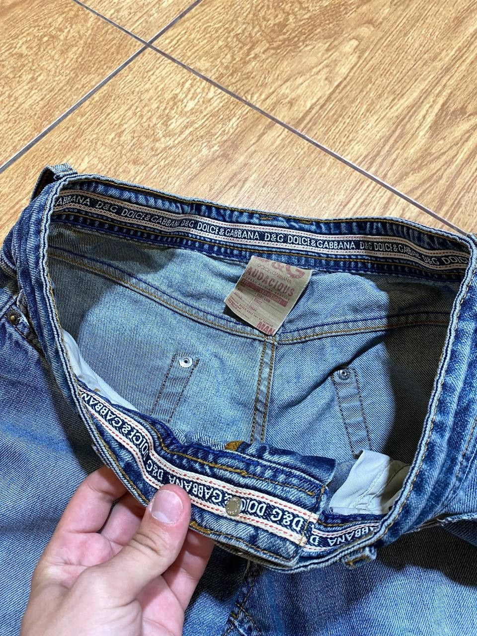 Dolce & Gabbana Vintage Dolce & Gabbana Shorts Size US 33 - 13 Thumbnail