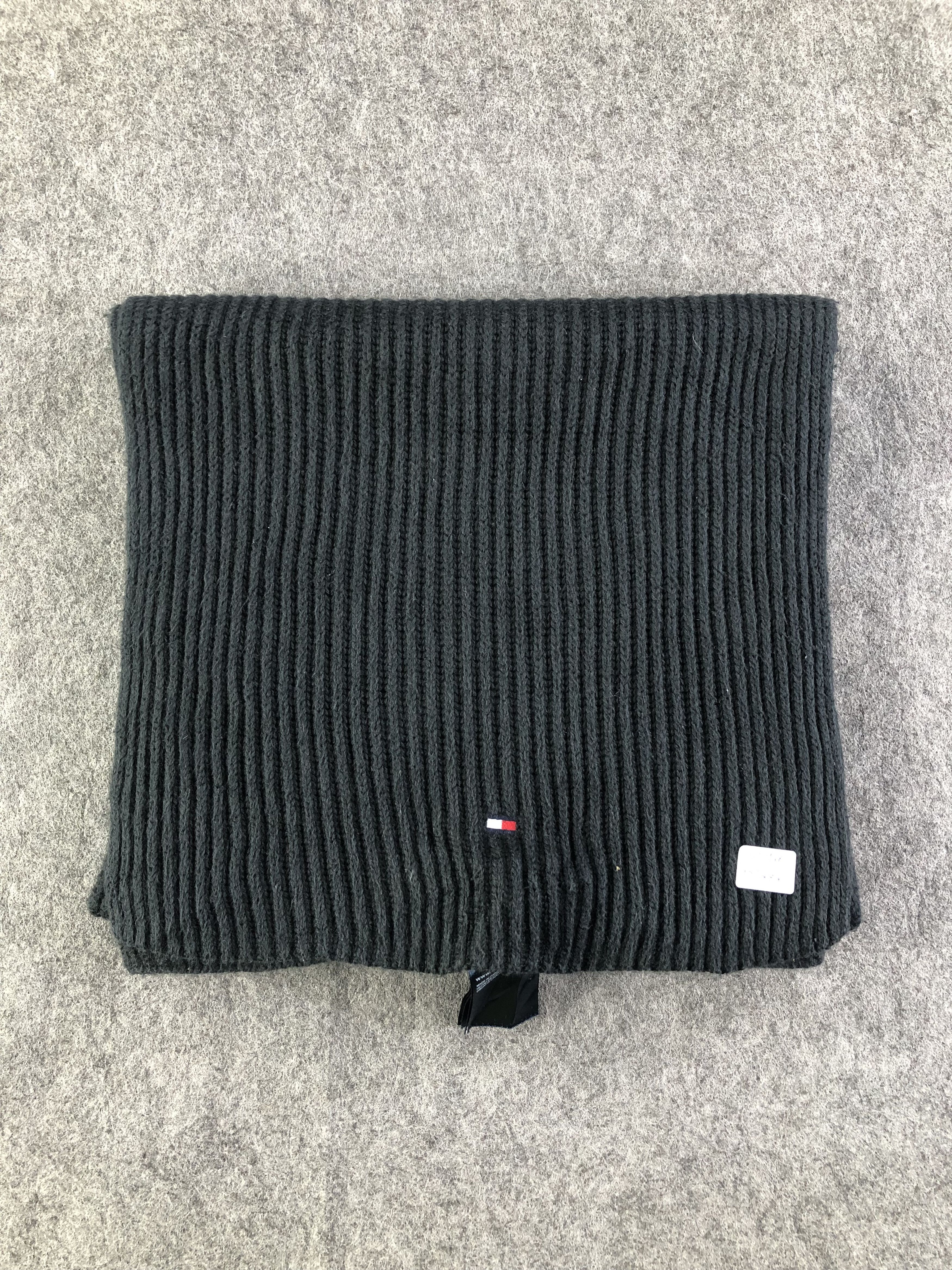 Tommy Hilfiger Tommy Hilfiger Scarf / Muffler / Neckwear Size ONE SIZE - 7 Thumbnail