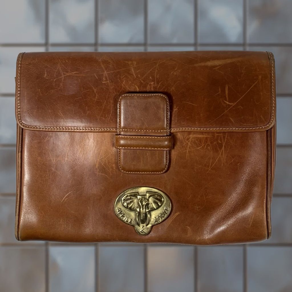 Vintage Aprile & Aprile Brown Leather Handbag Elephant Emblem Medium Clutch Womens Size ONE SIZE - 1 Thumbnail