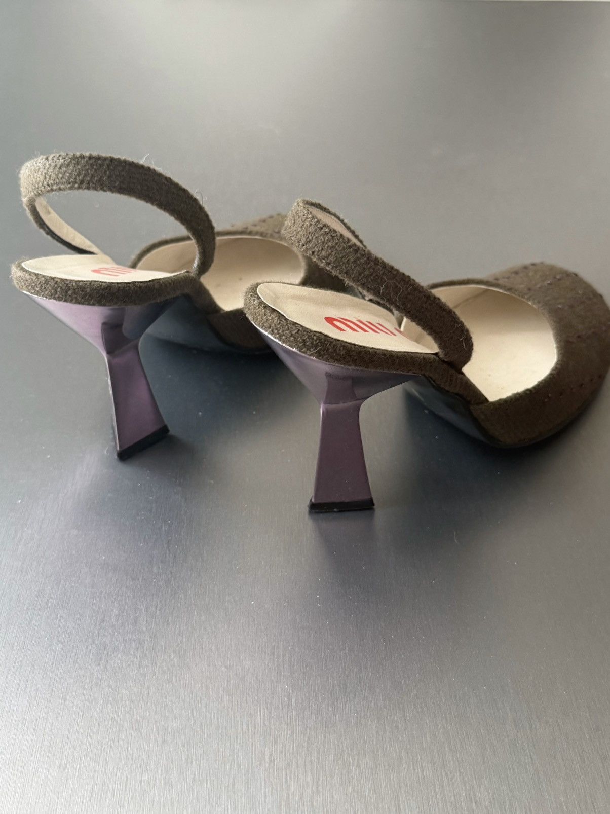 Miu Miu miu miu s/s 1998 olive tweed with pink crystals heels Size US 7.5 / IT 37.5 - 5 Thumbnail