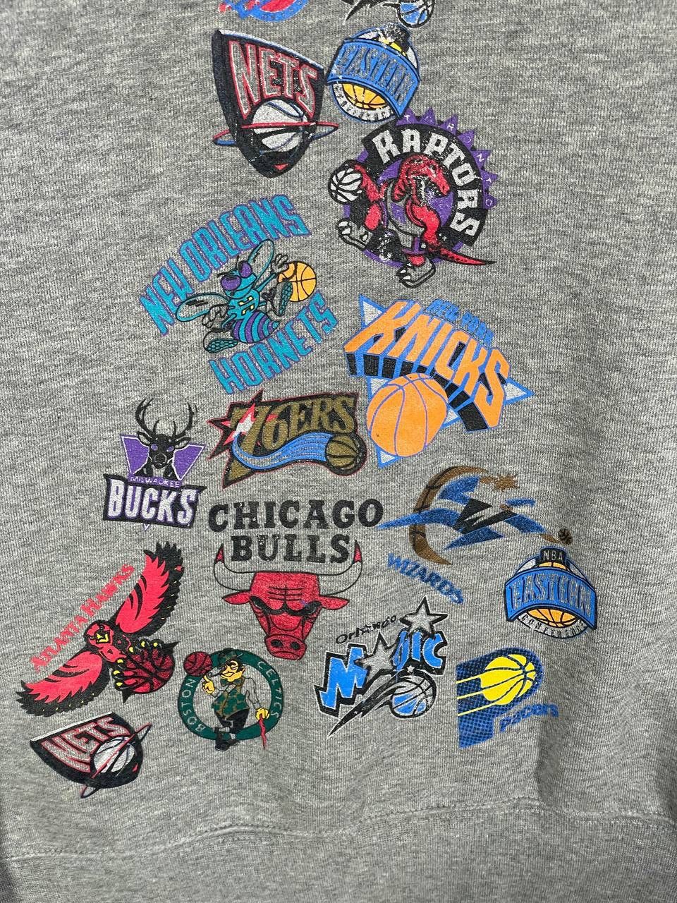Other Vintage club basketball sweatshirt jumper size XL Size US XL / EU 56 / 4 - 4 Thumbnail